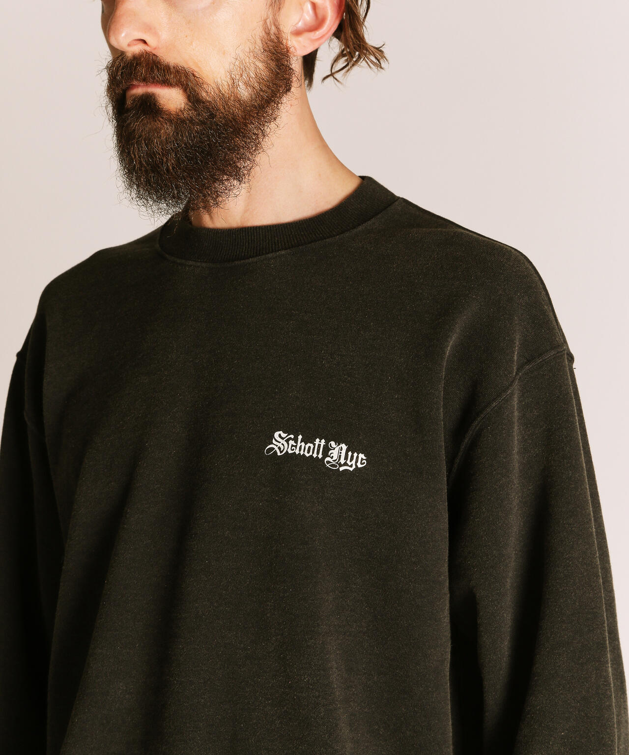 QUALITY OVER QUANTITY CREW SWEAT/クオリティ オーバー クアンティティ クルースウェット