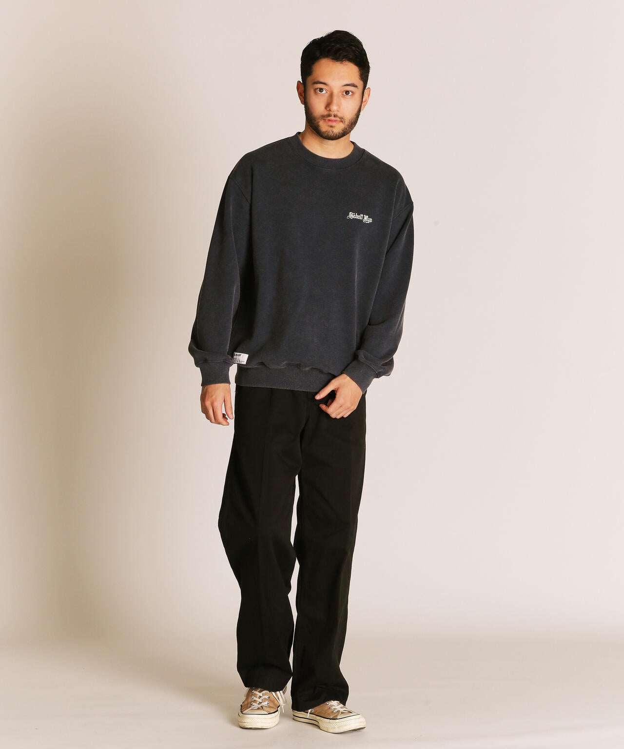 QUALITY OVER QUANTITY CREW SWEAT/クオリティ オーバー クアンティティ クルースウェット