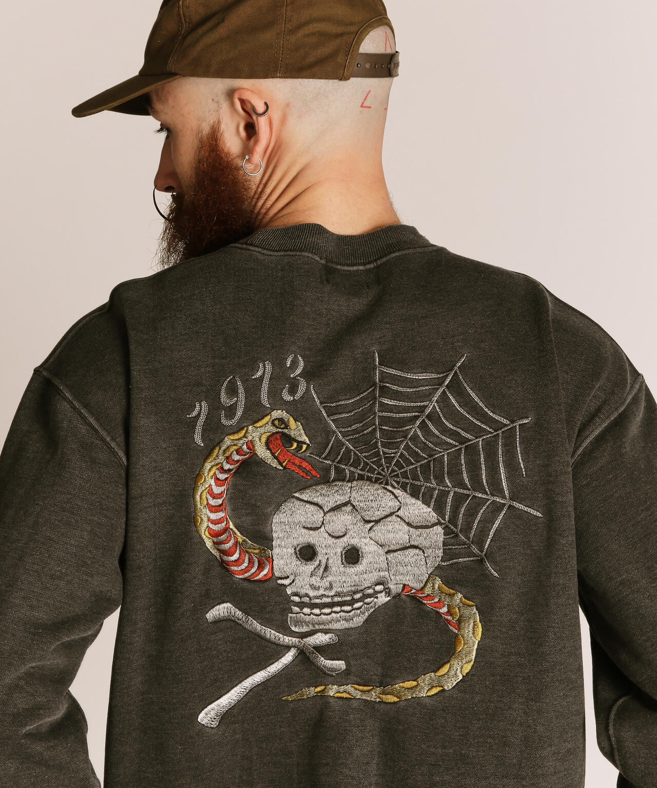 PIGMENT SKULL AND SNAKE CREW SWEAT/ピグメントスカル アンド スネーククルースウェット