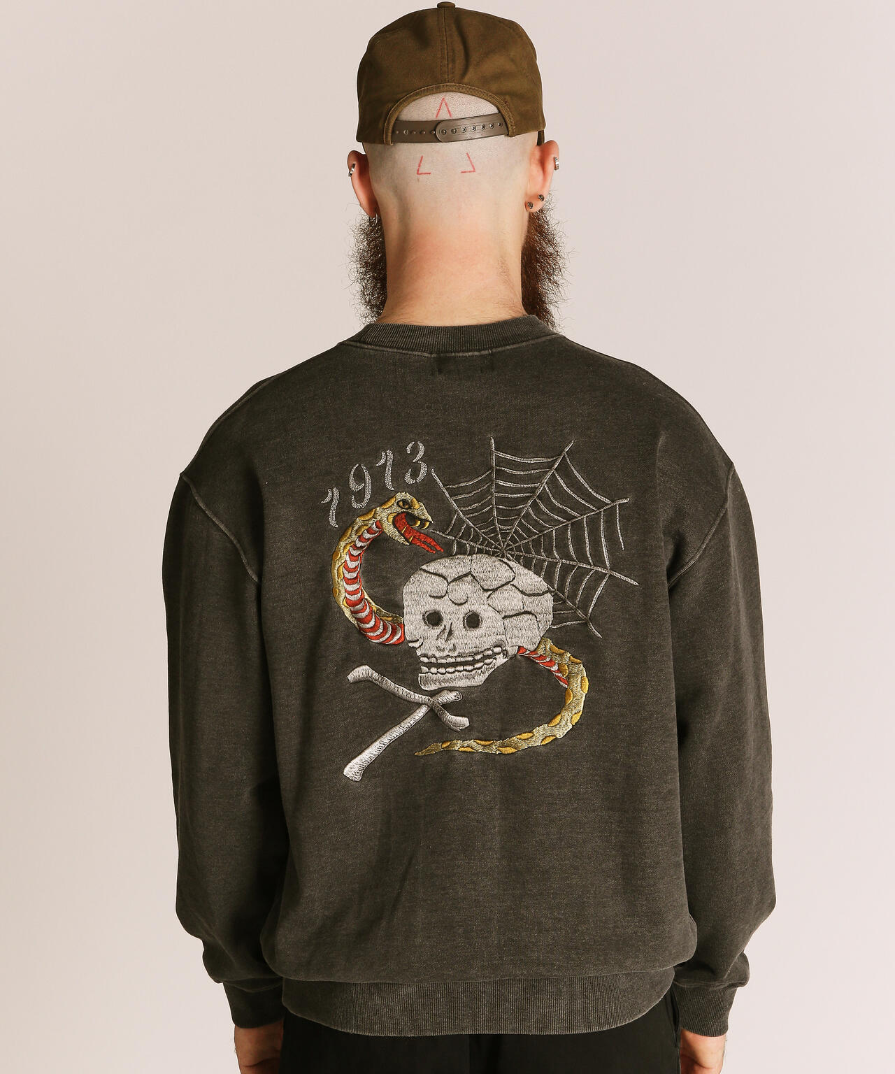 PIGMENT SKULL AND SNAKE CREW SWEAT/ピグメントスカル アンド スネーククルースウェット