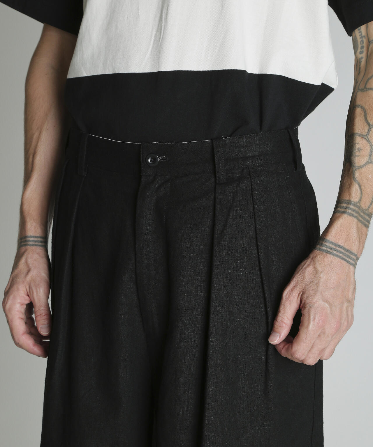 LINEN SHORTS/リネン ショーツ
