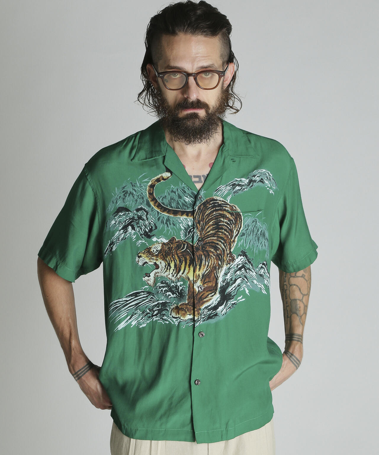 TIGER RAYON SHIRT/タイガー レーヨン シャツ