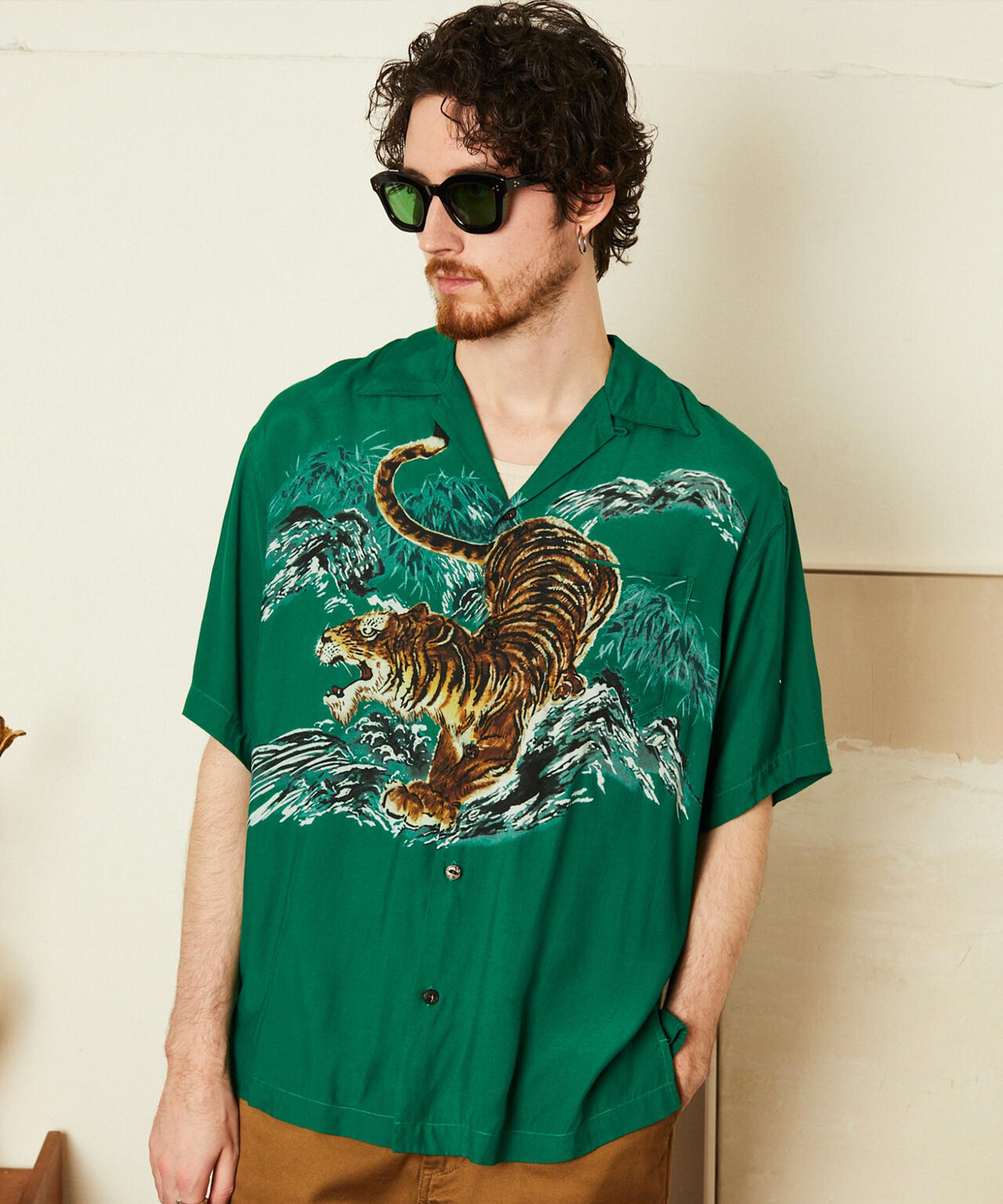 TIGER RAYON SHIRT/タイガー レーヨン シャツ