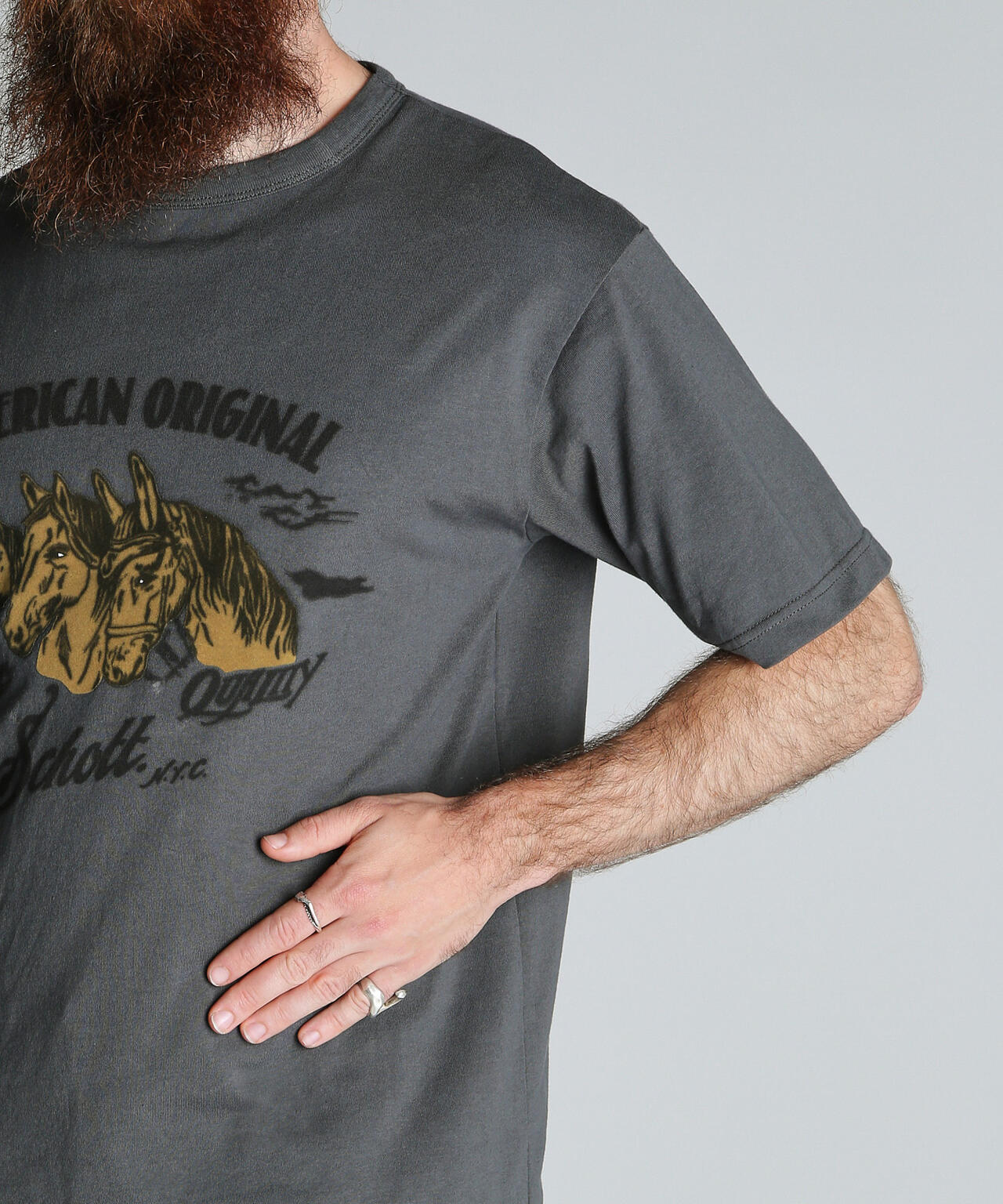 HORSE FLOCKY T-SHIRT/ホース フロッキー Tシャツ