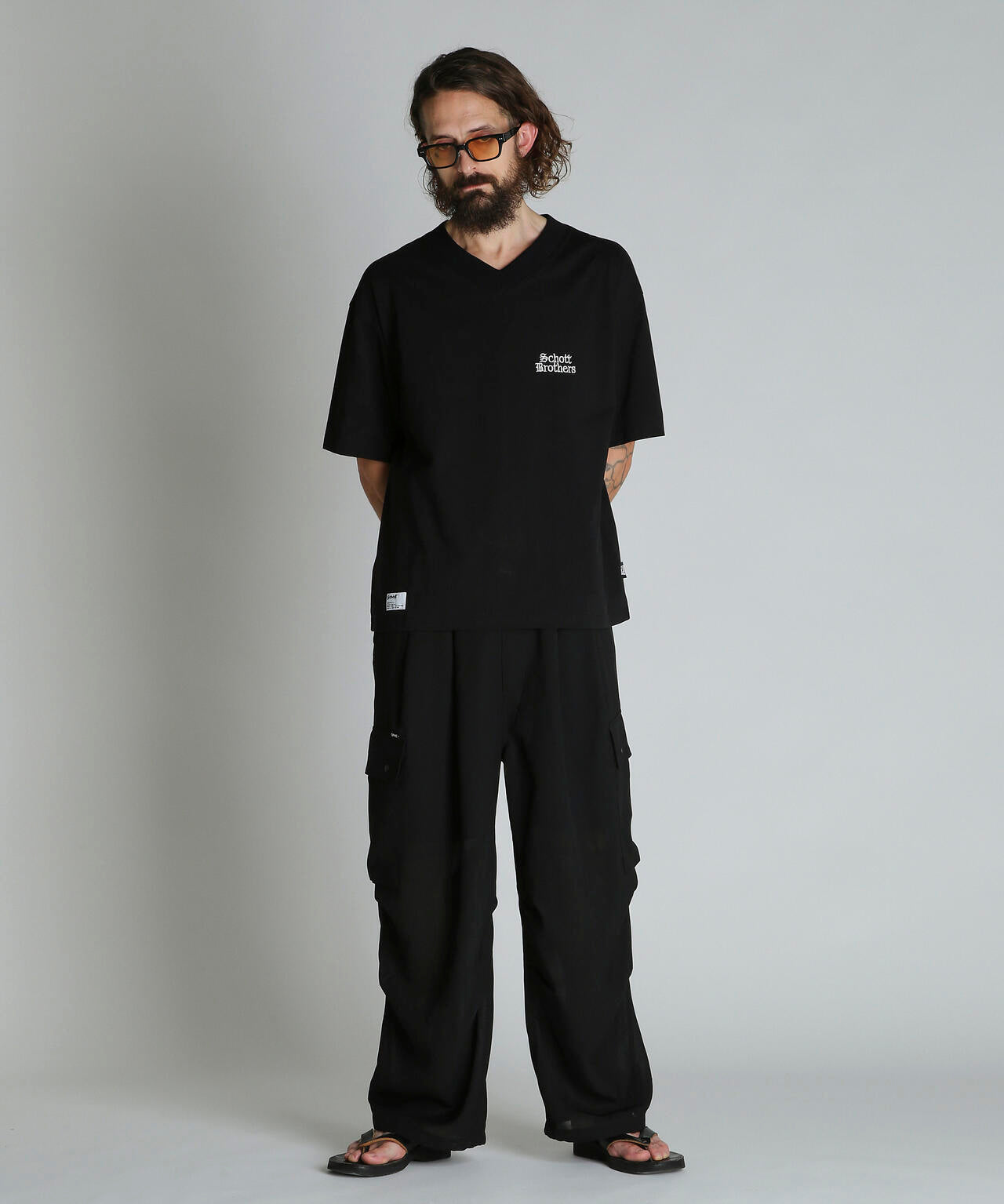 BLACK SHEEP V NECK T-SHIRT/ブラックシープ Vネック　Tシャツ