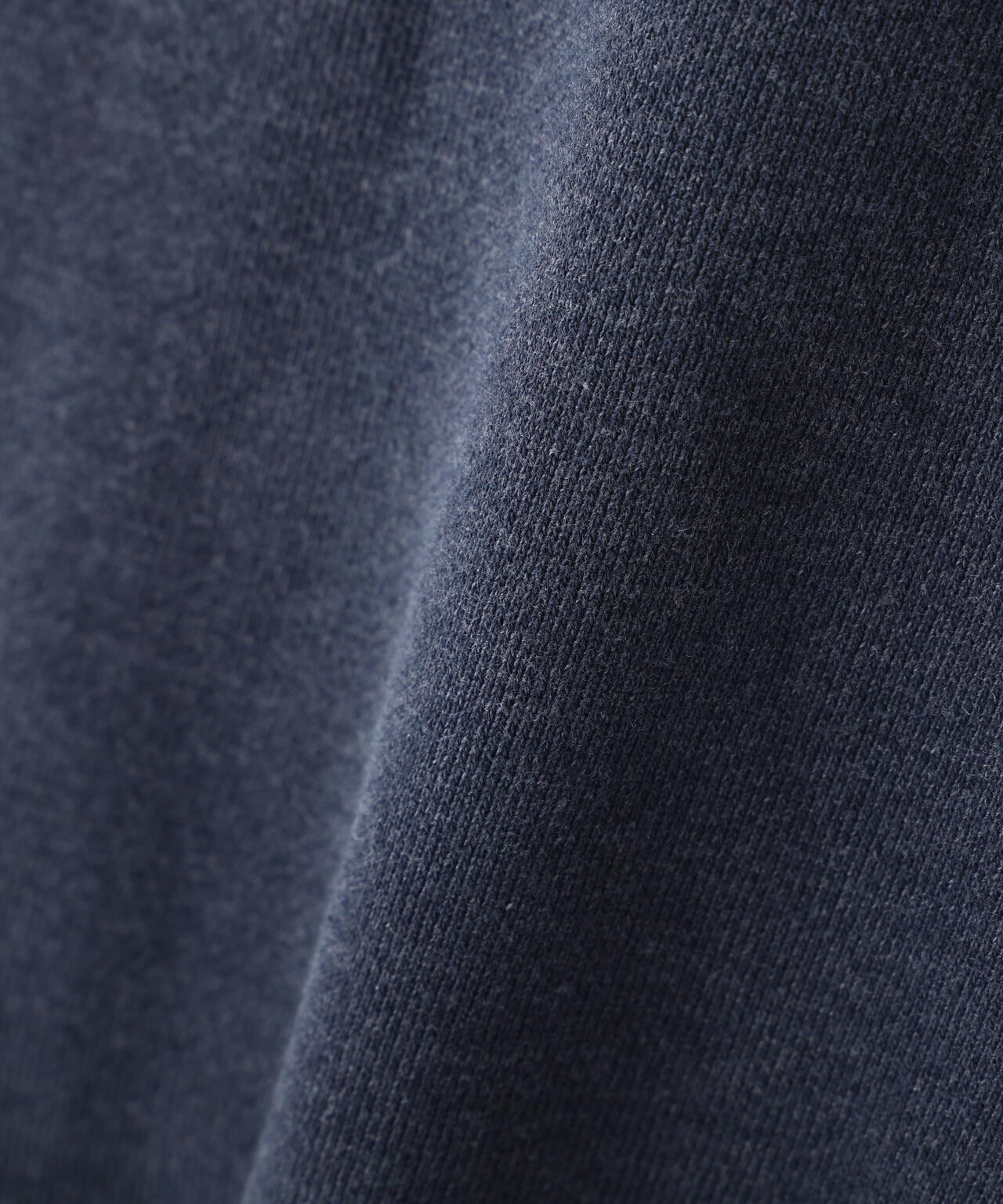 HALF ZIP HOODED SWEAT/ハーフジップ パーカー