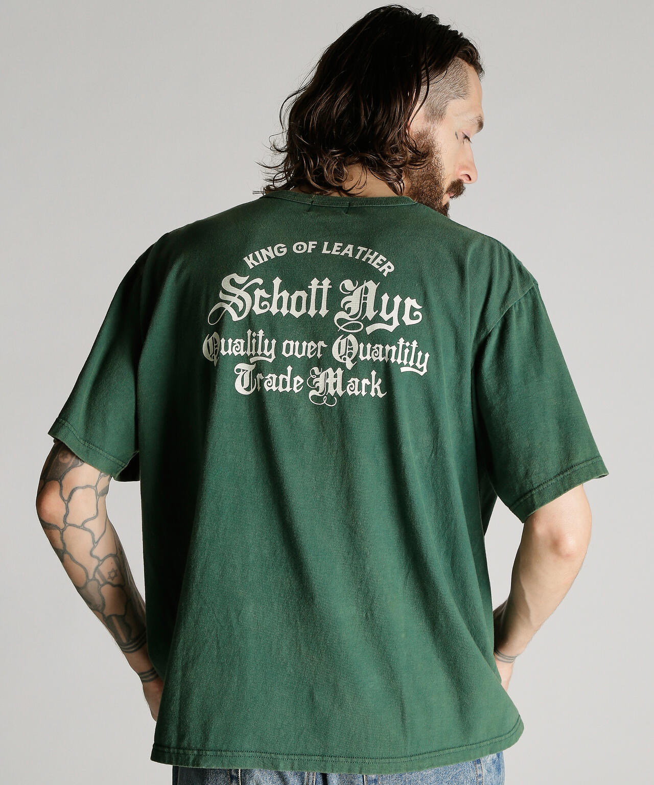 QUALITY OVER QUANTITY T-SHIRT/クオリティ オーバー クアンティティ Tシャツ