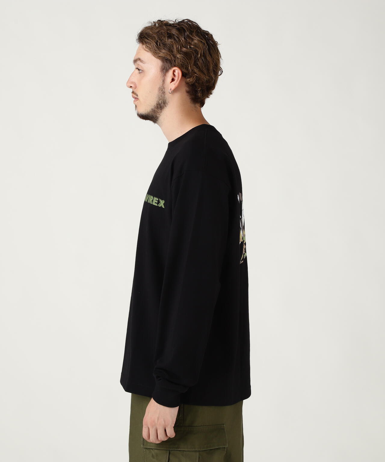 《WEB限定》CAMOUFLAGE STAR & PINUP GIRL L/S T-SHIRT /