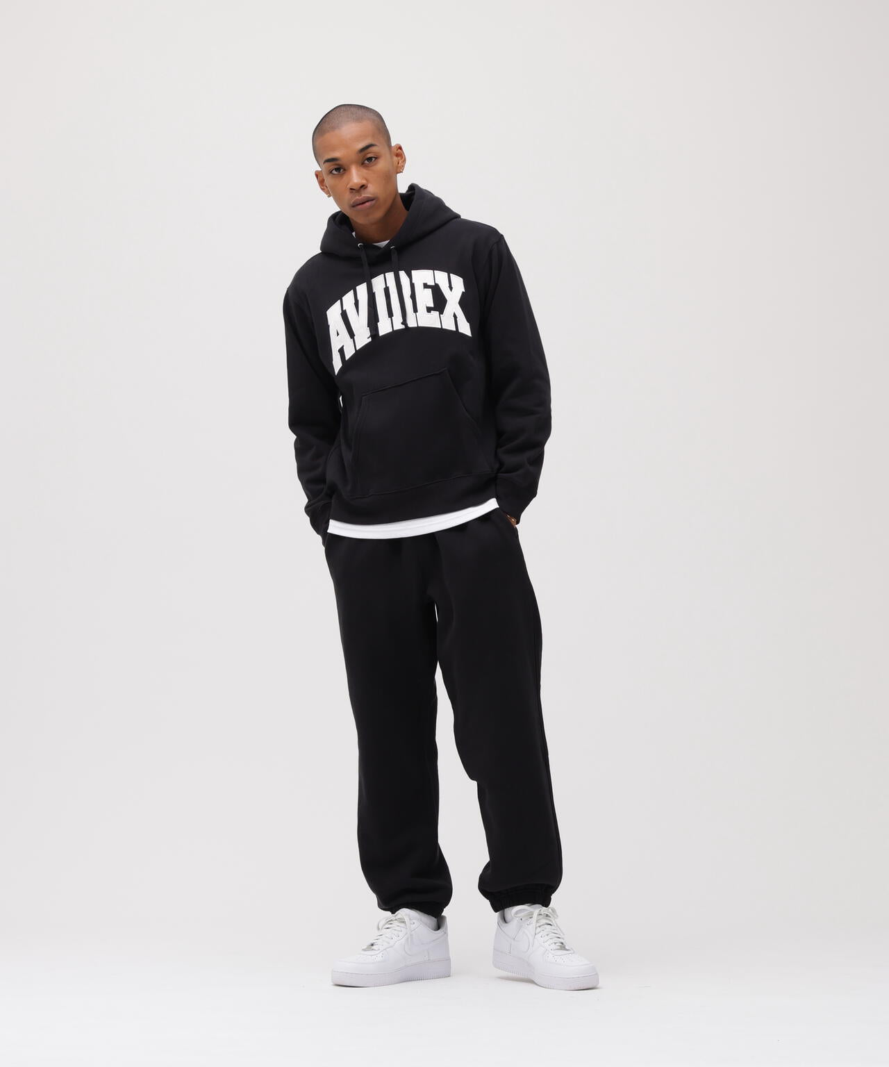 《DAILY/デイリー》PULLOVER SWEAT PARKA LOGO / プルオーバー スウェット パーカー ロゴ / AVIREX