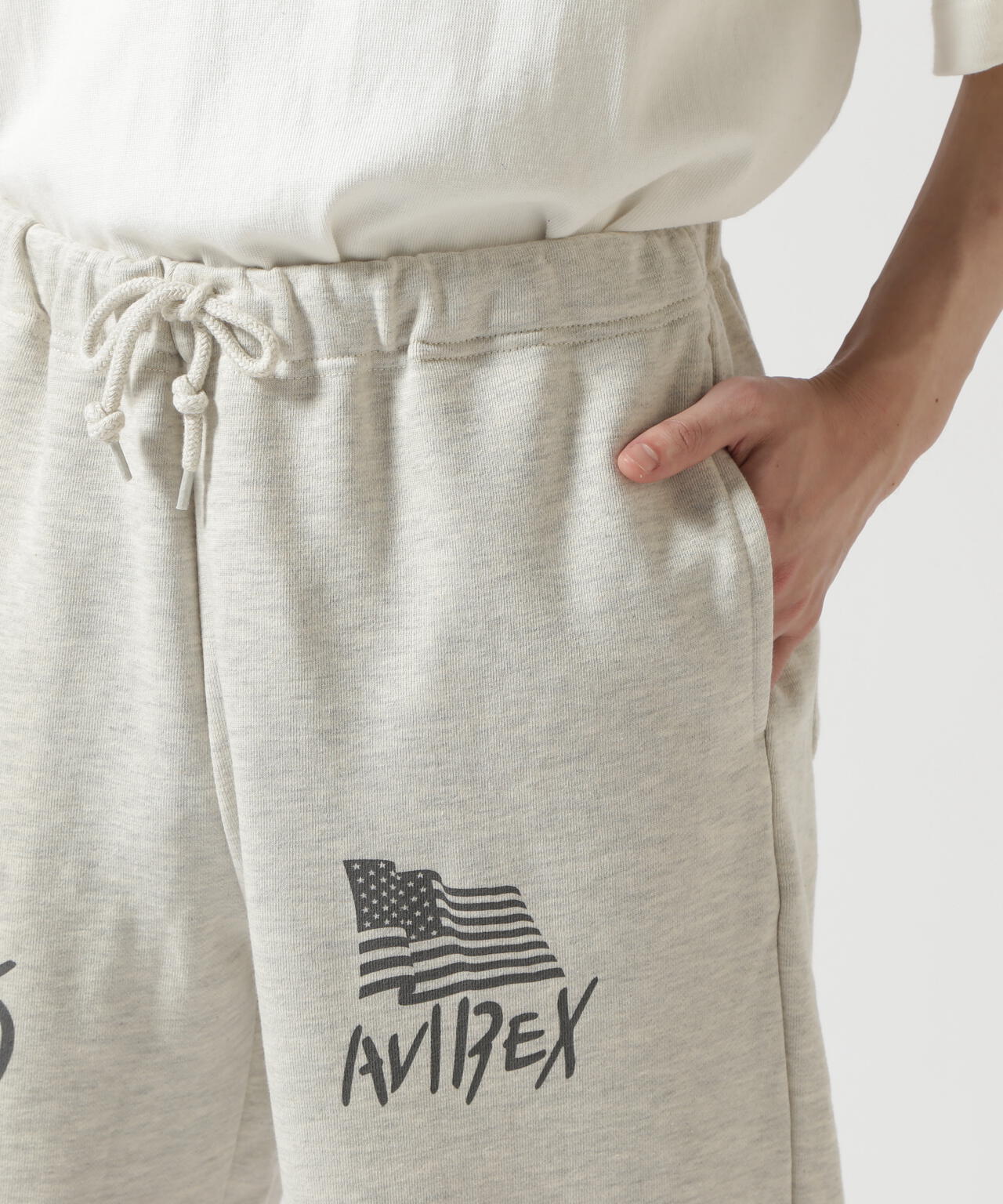 《WEB限定》STENCIL PRINT SWEAT PANTS / ステンシル プリント スウェットパンツ / AVIREX / アヴィレ