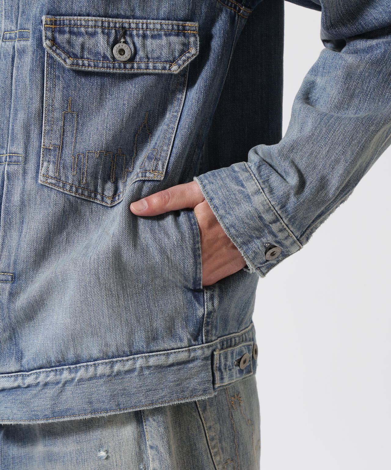 AVIREX × MOANDMOCLOTHING/ICON DENIM JACKET