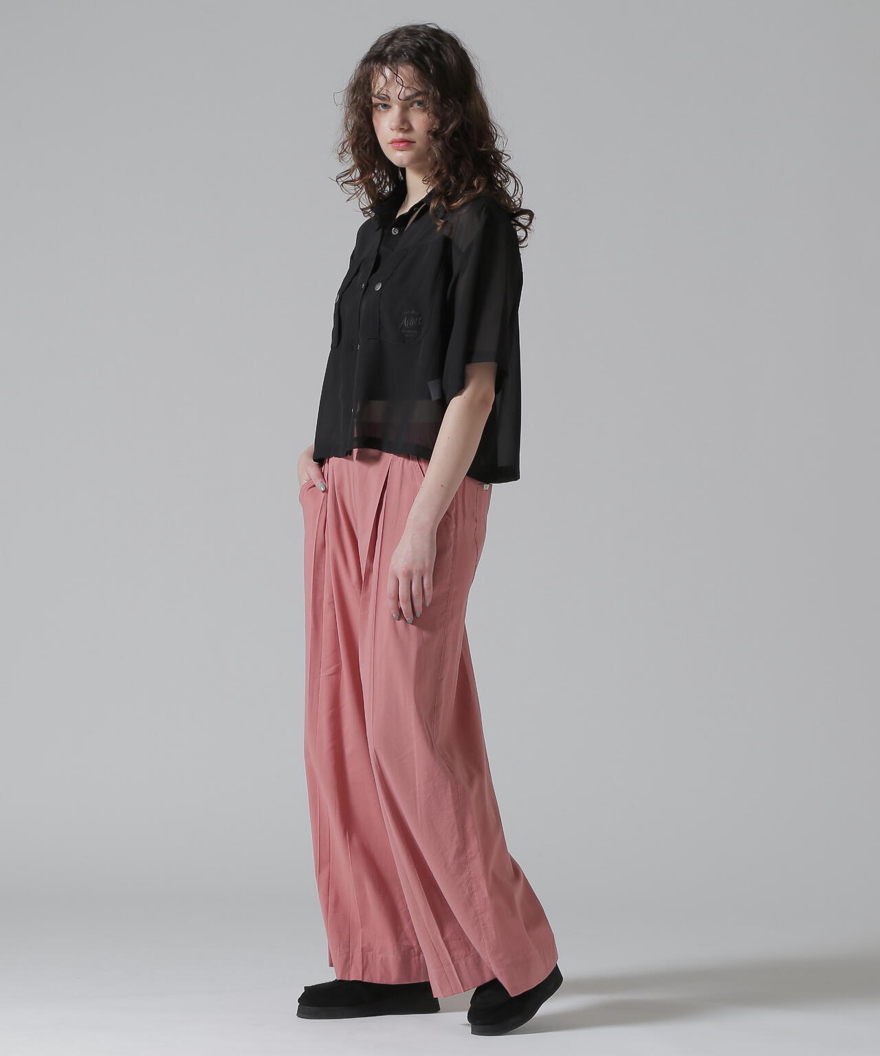 BOX PLEATS RELAX PANTS/ボックスプリーツ リラックスパンツ
