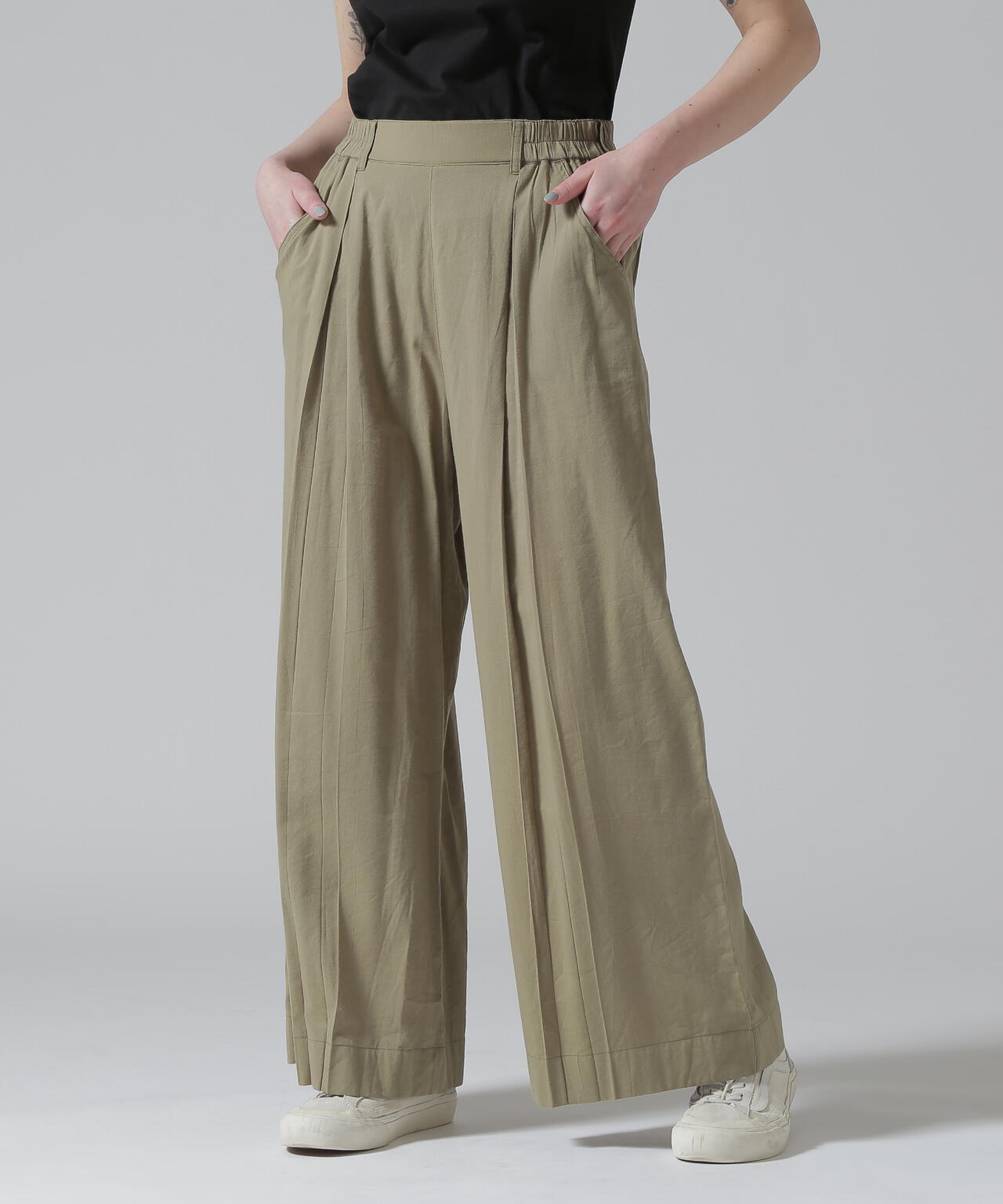 BOX PLEATS RELAX PANTS/ボックスプリーツ リラックスパンツ