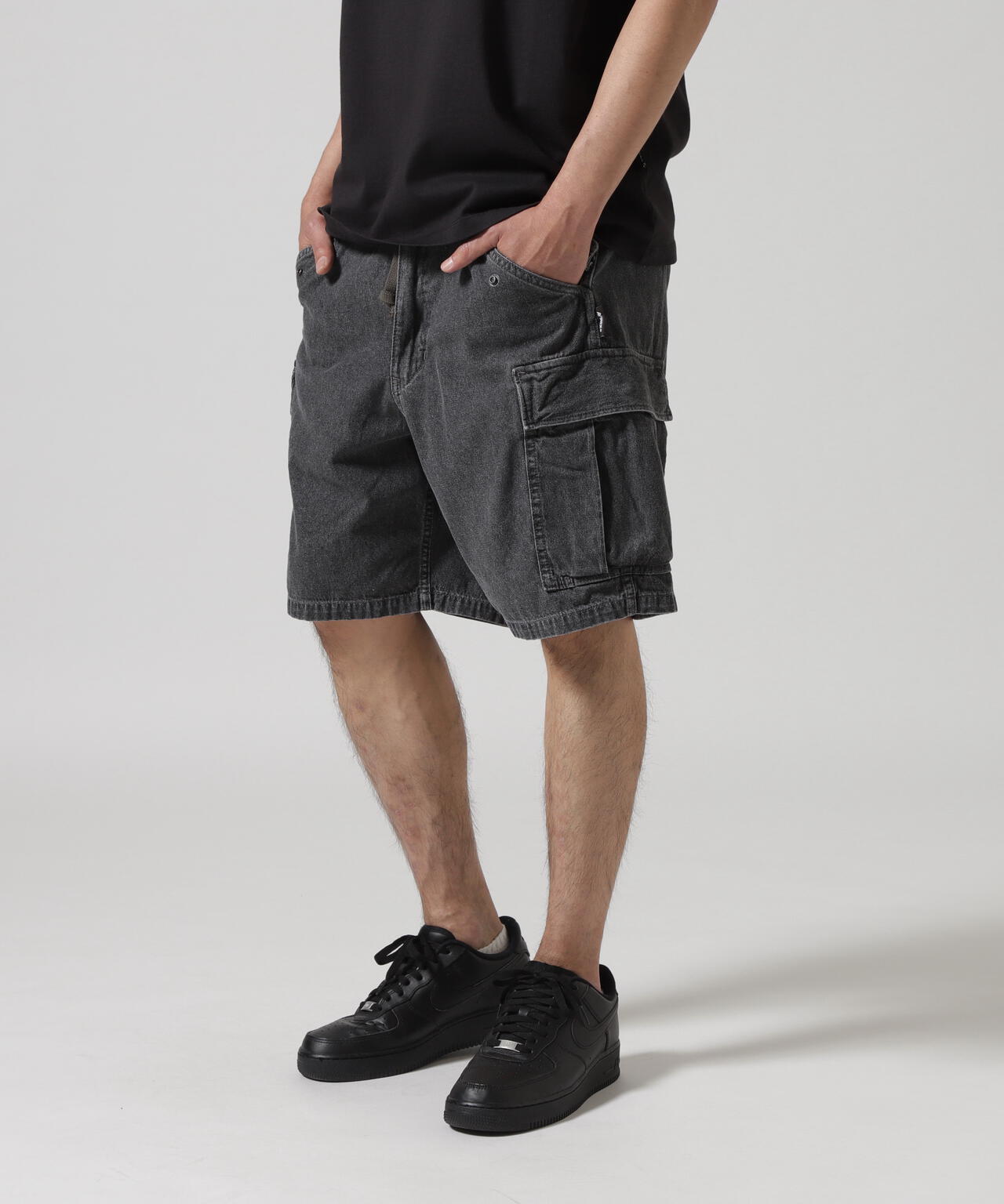 《直営店限定》DENIM EASY CARGO SHORTS / デニム イージーカーゴショーツ / AVIREX / アヴィレックス