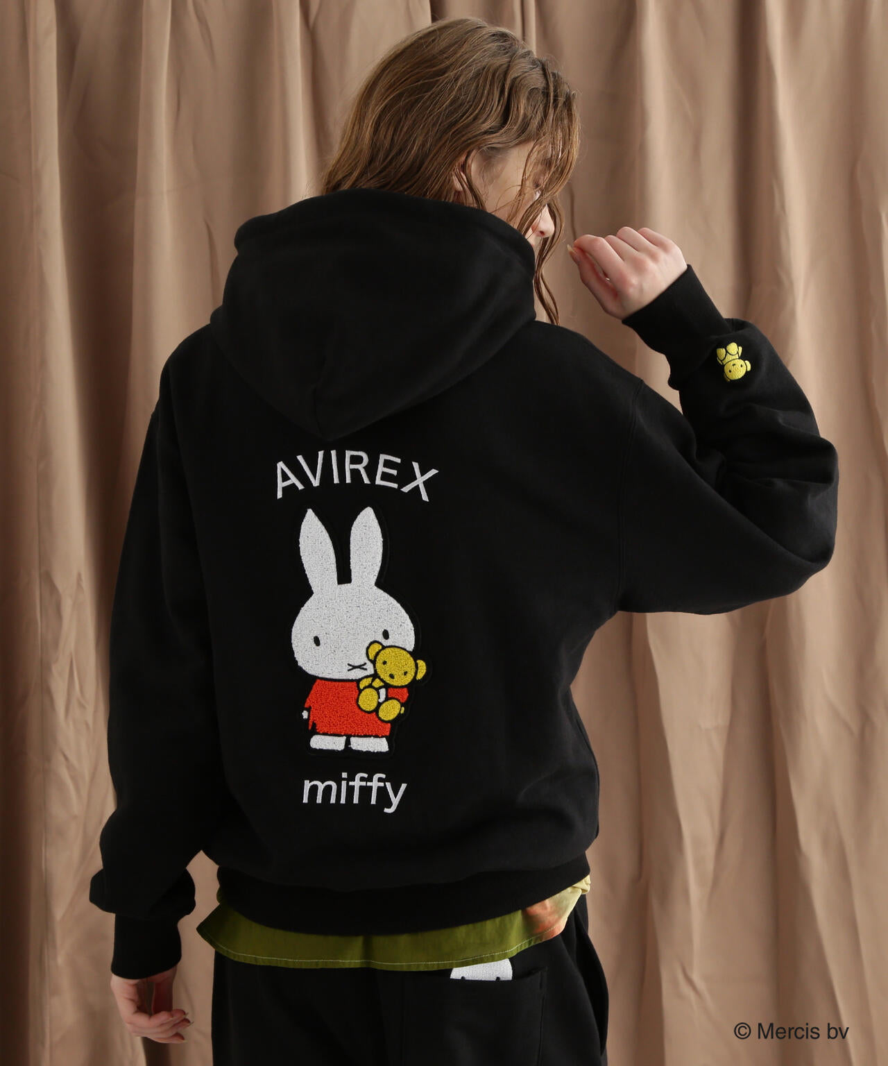 《AVIREX×miffy》WEB限定 SWEAT PULLOVER PARKA/アヴィレックス×ミッフィー パーカー