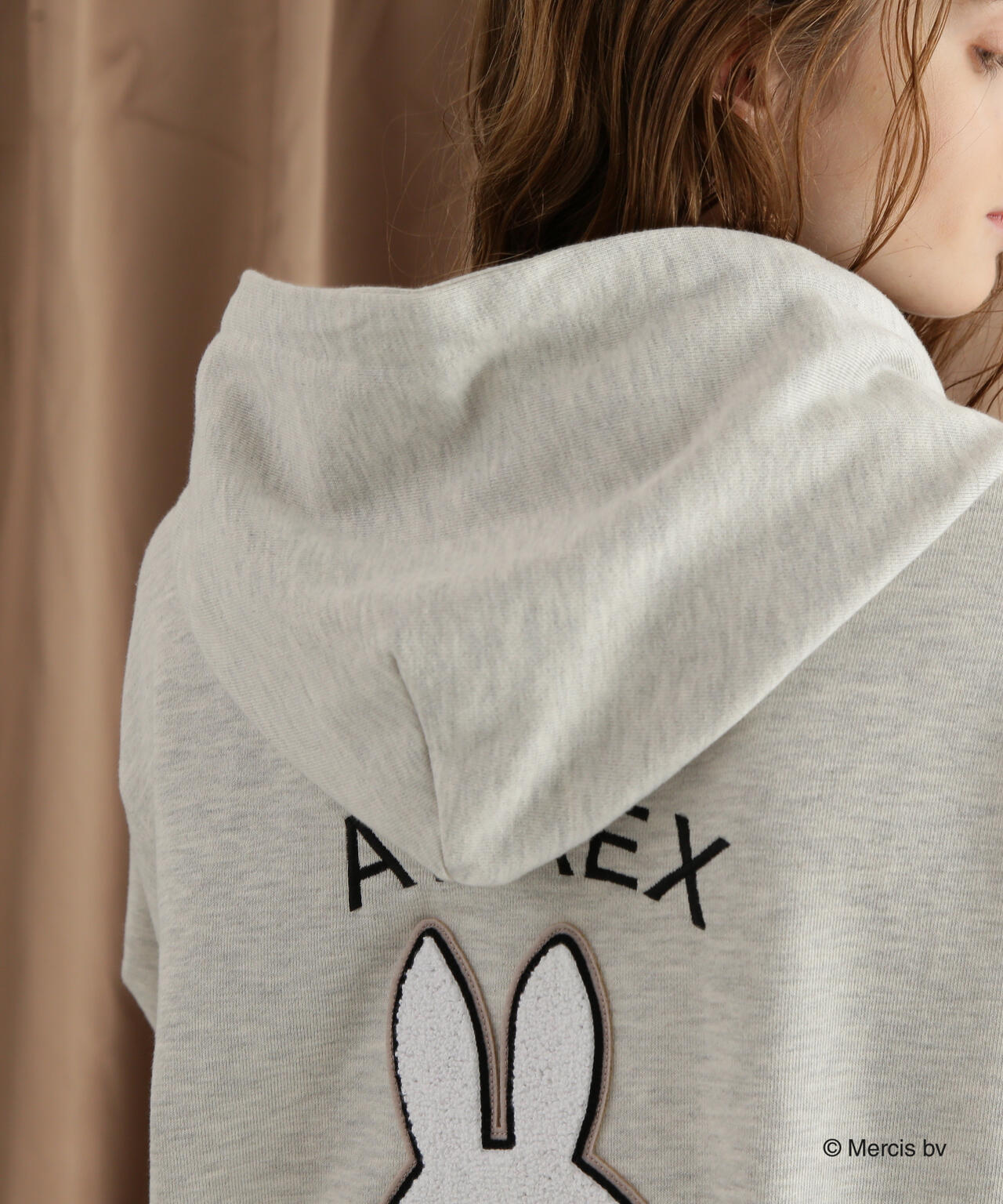 《AVIREX×miffy》WEB限定 SWEAT PULLOVER PARKA/アヴィレックス×ミッフィー パーカー