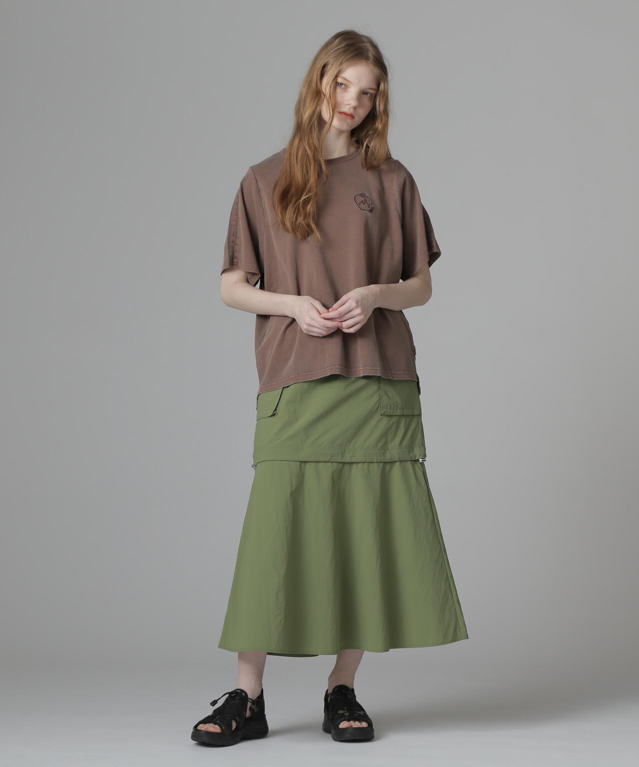 《直営店限定》LACE DETAILS EMBROIDERY T-SHIRT/レースディテール刺繍Tシャツ