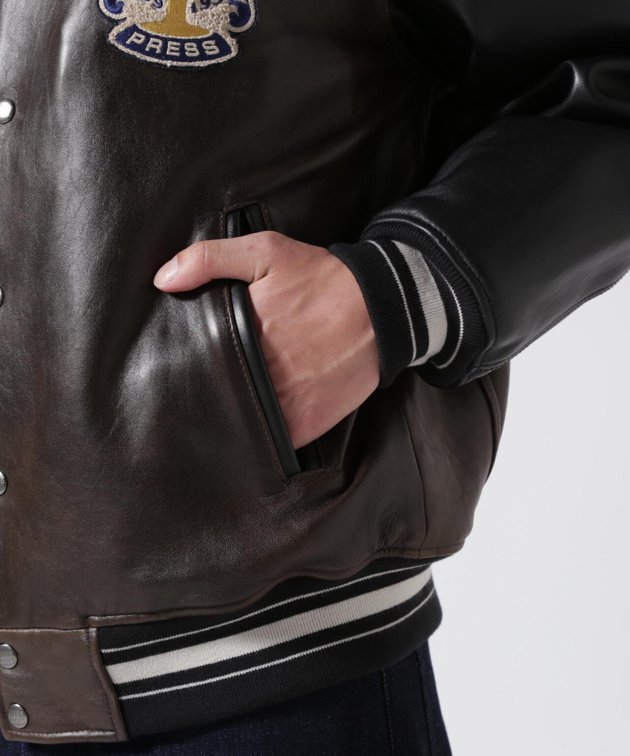 《AVIREX｜MOANDMOCLOTHING》STADIUM JACKET ”WORLD SERIES”
