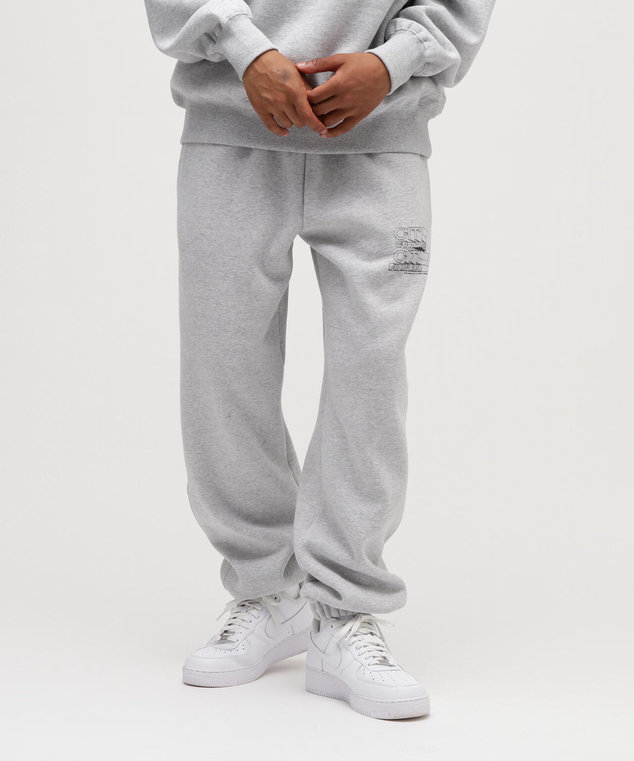 《AVIREX × CITY COUNTRY CITY》SIGNATURE SWEAT PANTS