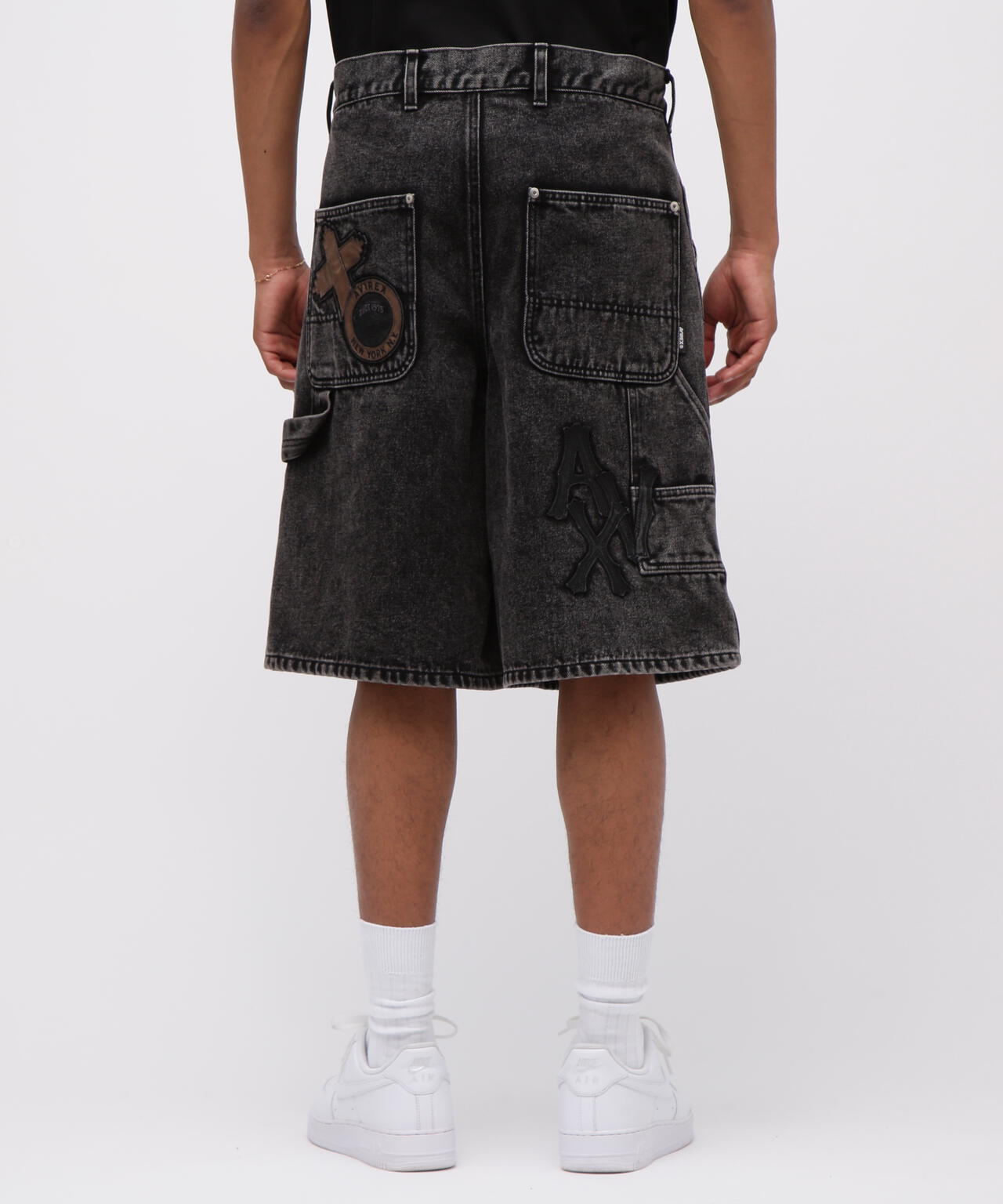 LEATHER PATCH DENIM SHORTS
