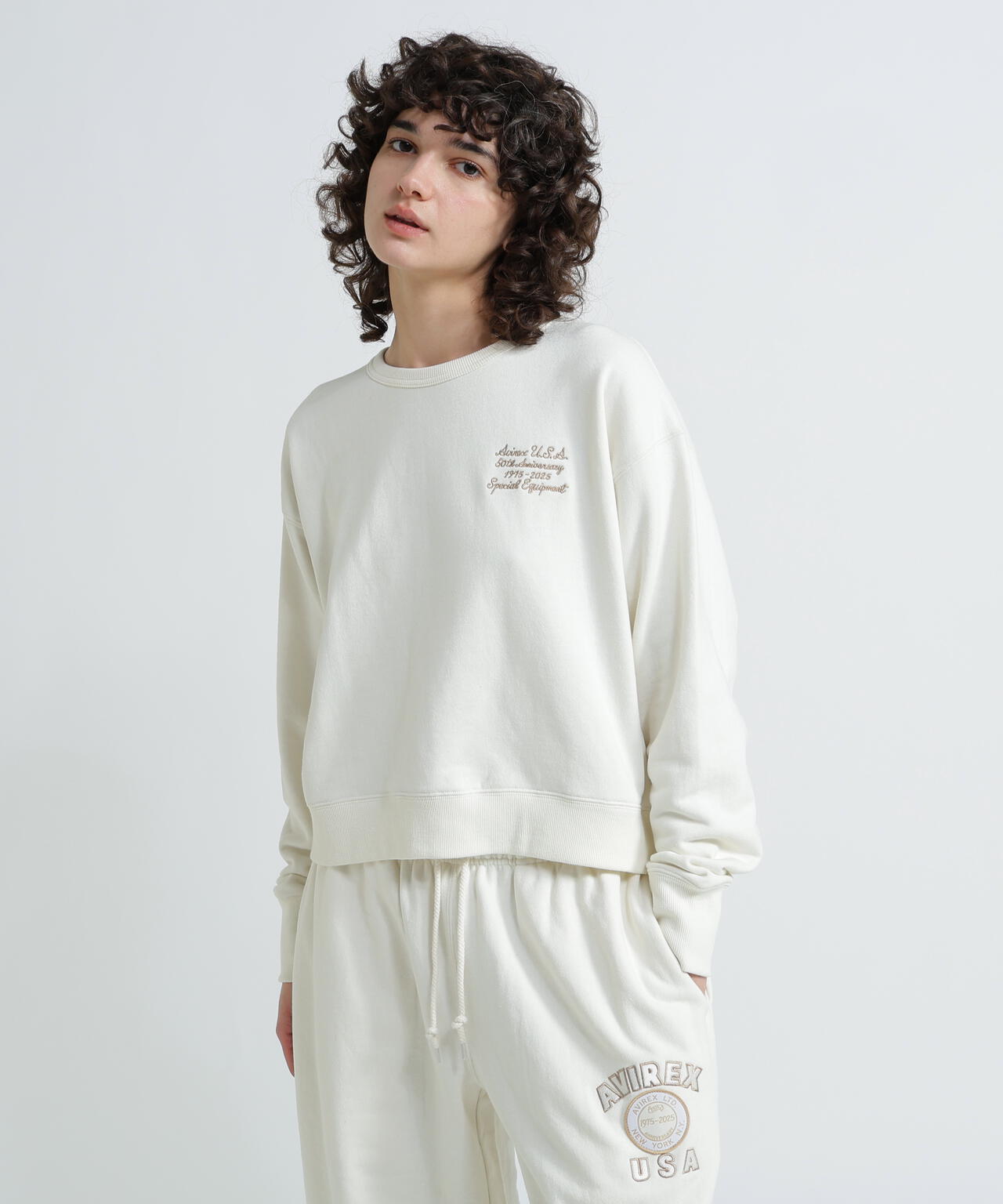 《WOMAN》AVIREX 50th VARSITY CREW SWAET/バーシティークルーネックスウェット
