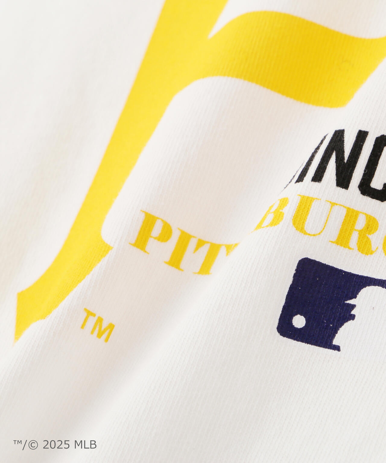 AVIREX × PITTSBURGH PIRATES T-SHIRT