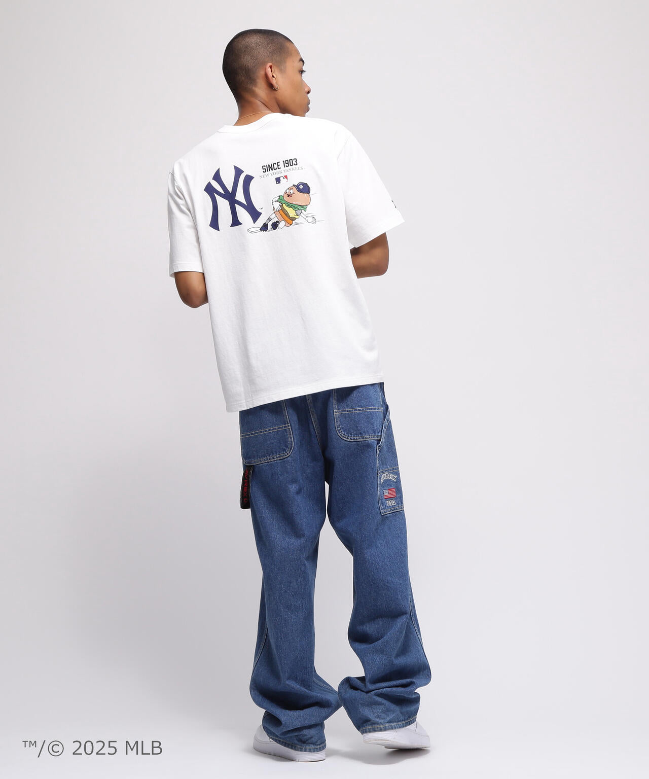 AVIREX ×  NEW YORK YANKEES T-SHIRT