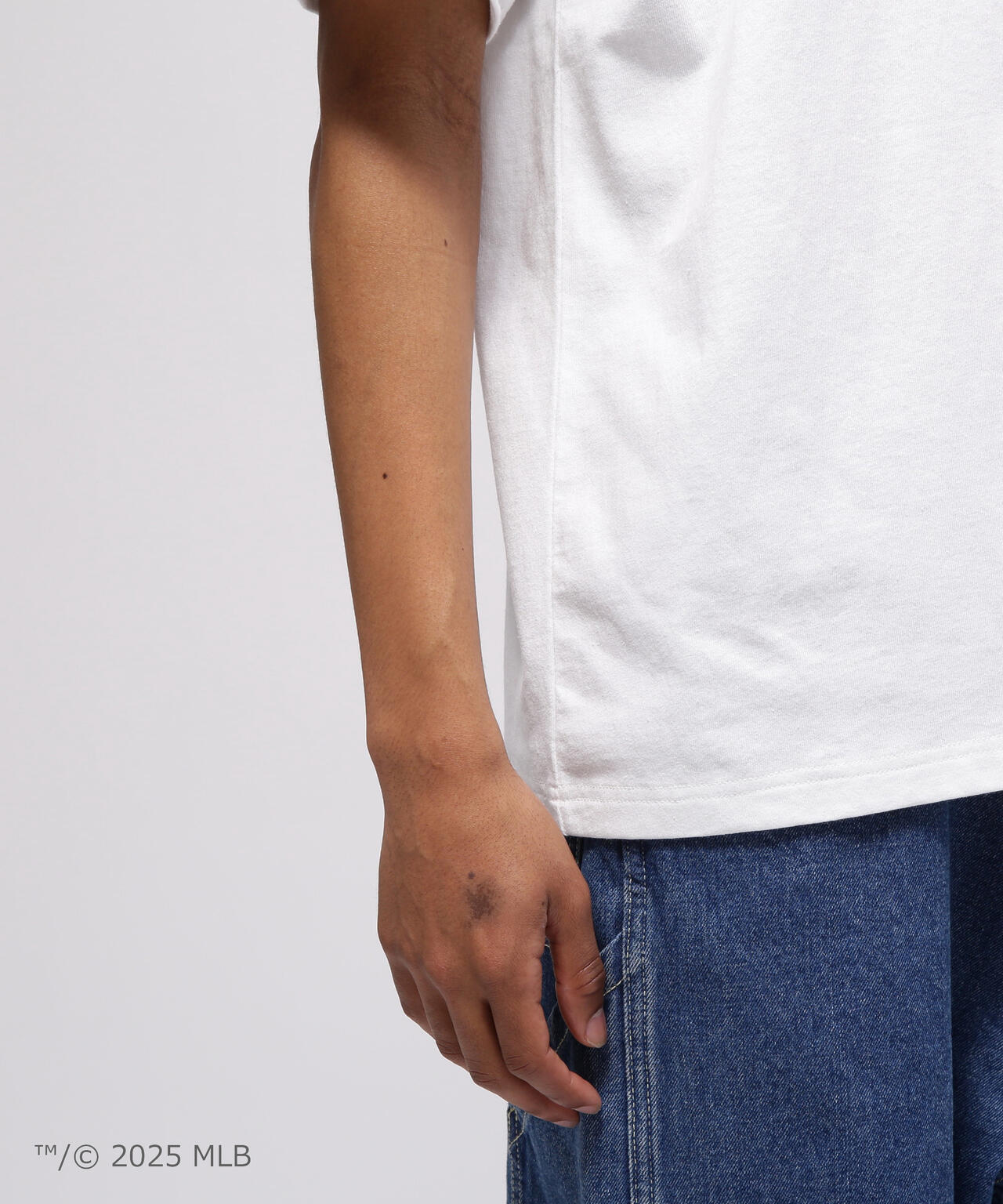 AVIREX ×  NEW YORK YANKEES T-SHIRT