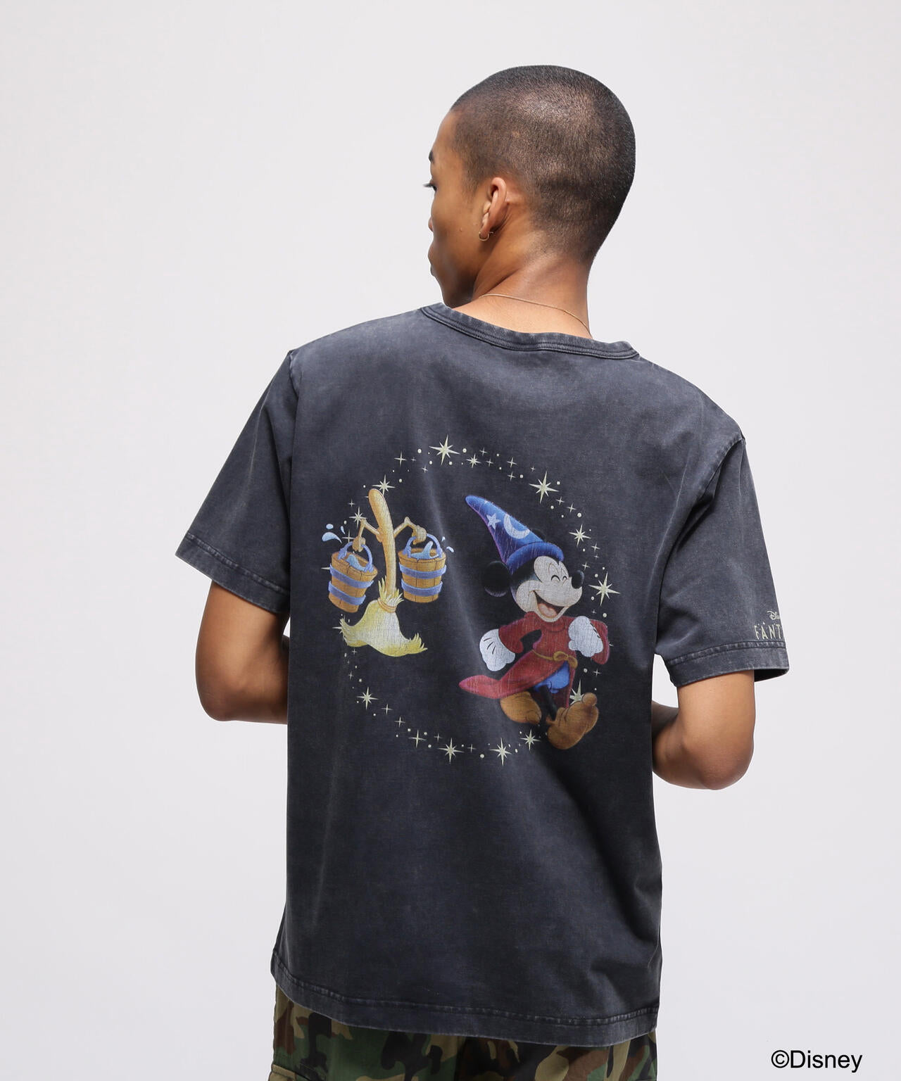 《Disney Collection》FANTASIA / MICKEY MOUSE / BROOM T-SHIRT
