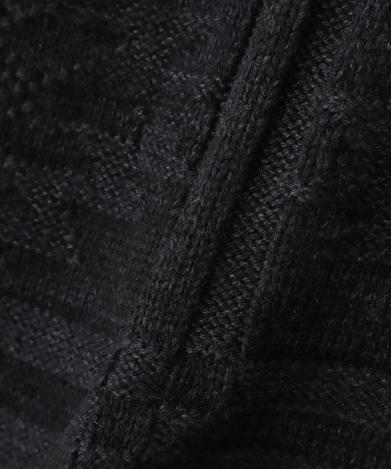 NATIVE JACQUARD STAND KNIT