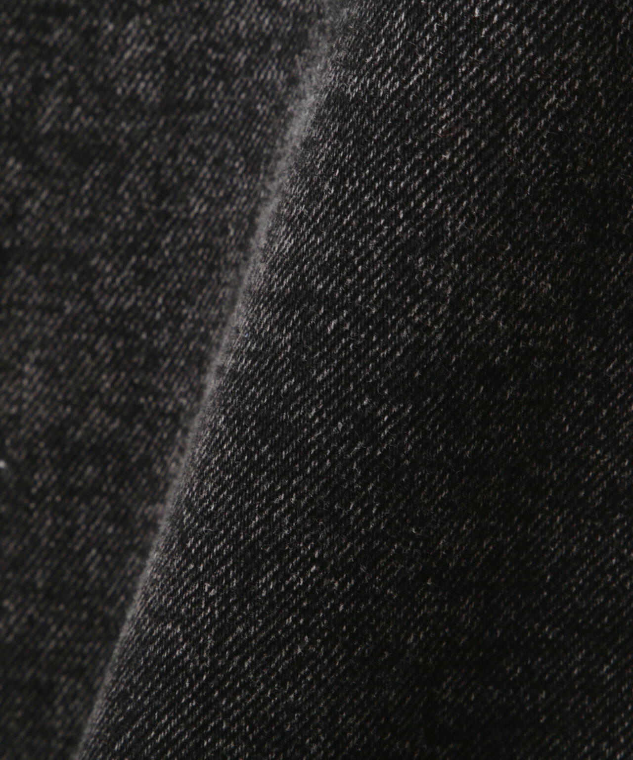 LEATHER PATCH DENIM JACKET