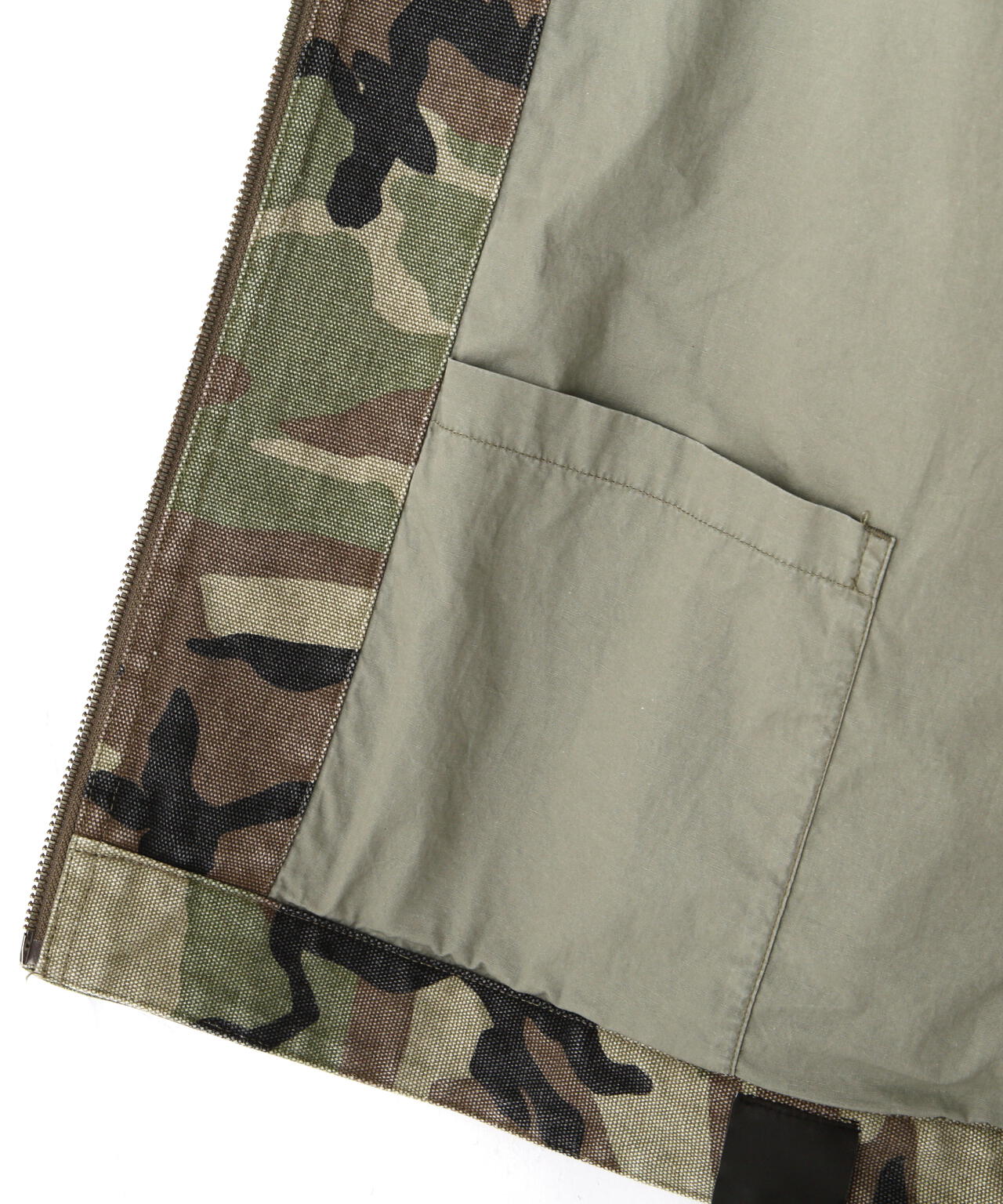 CAMO DUCK JACKET