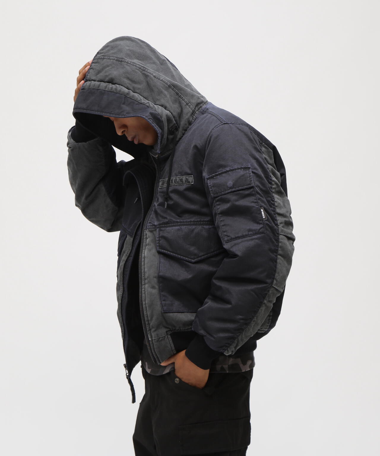 《直営店限定》FADE HOOD JACKET
