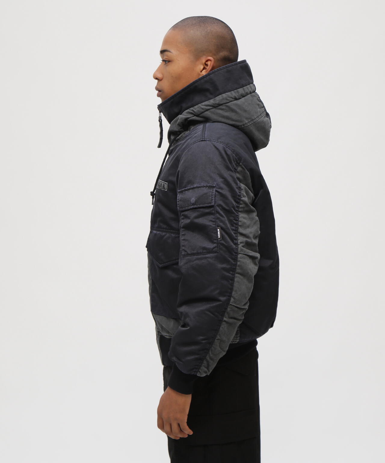 《直営店限定》FADE HOOD JACKET
