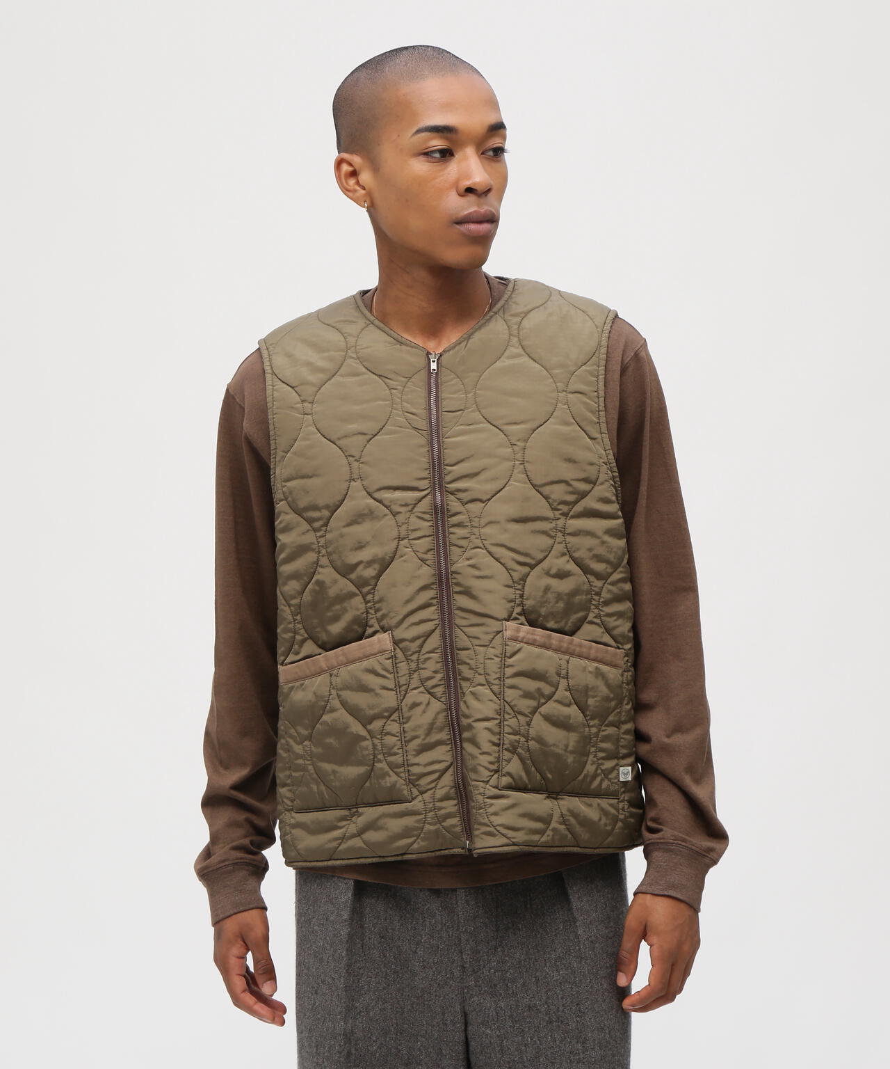 《TFQP by HANDROOM》REVERSIBLE CORDUROY DECK VEST