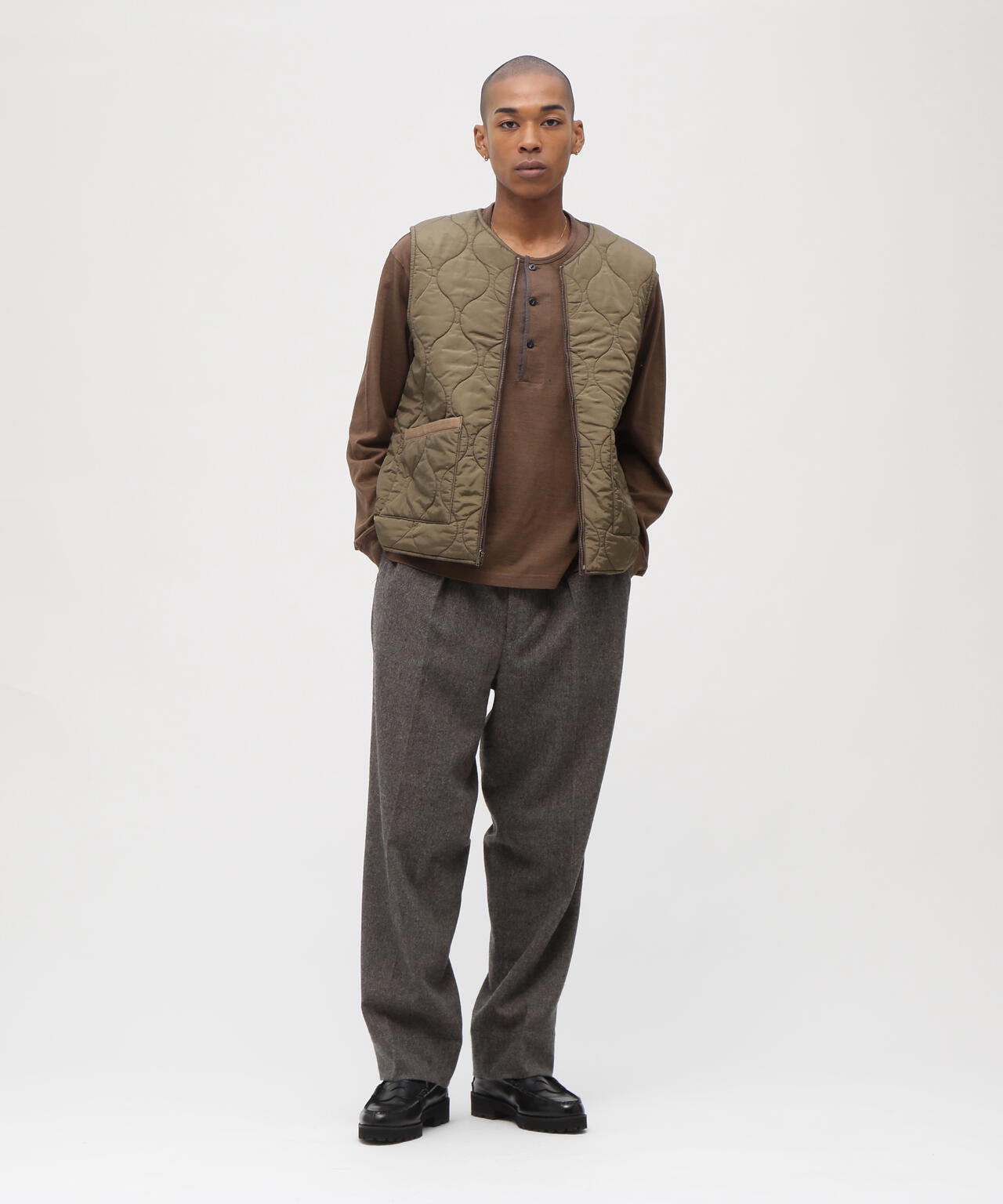 《TFQP by HANDROOM》REVERSIBLE CORDUROY DECK VEST