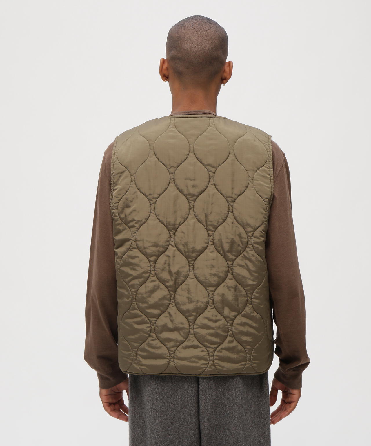《TFQP by HANDROOM》REVERSIBLE CORDUROY DECK VEST