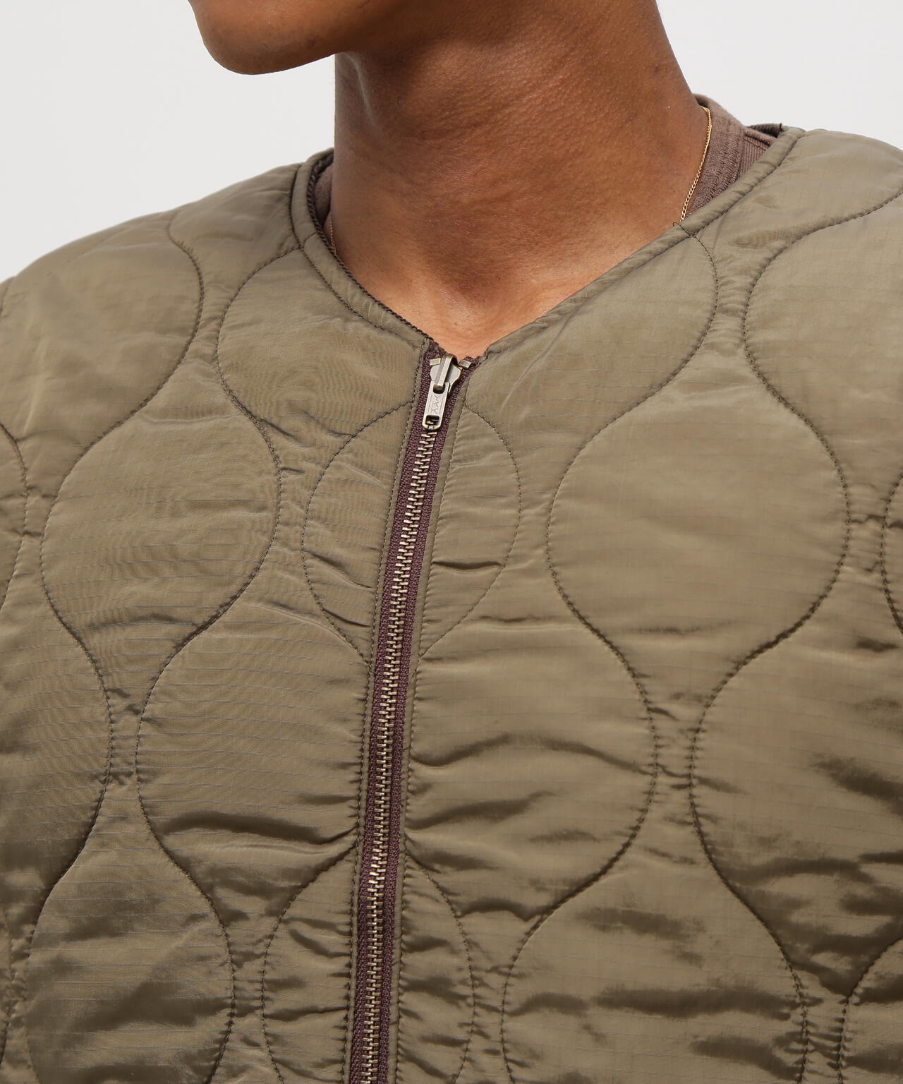 《TFQP by HANDROOM》REVERSIBLE CORDUROY DECK VEST