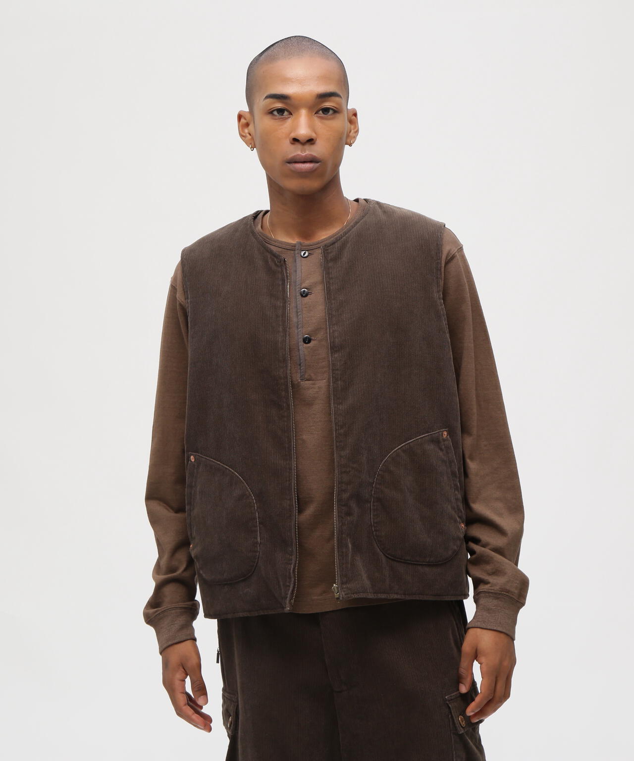《TFQP by HANDROOM》REVERSIBLE CORDUROY DECK VEST
