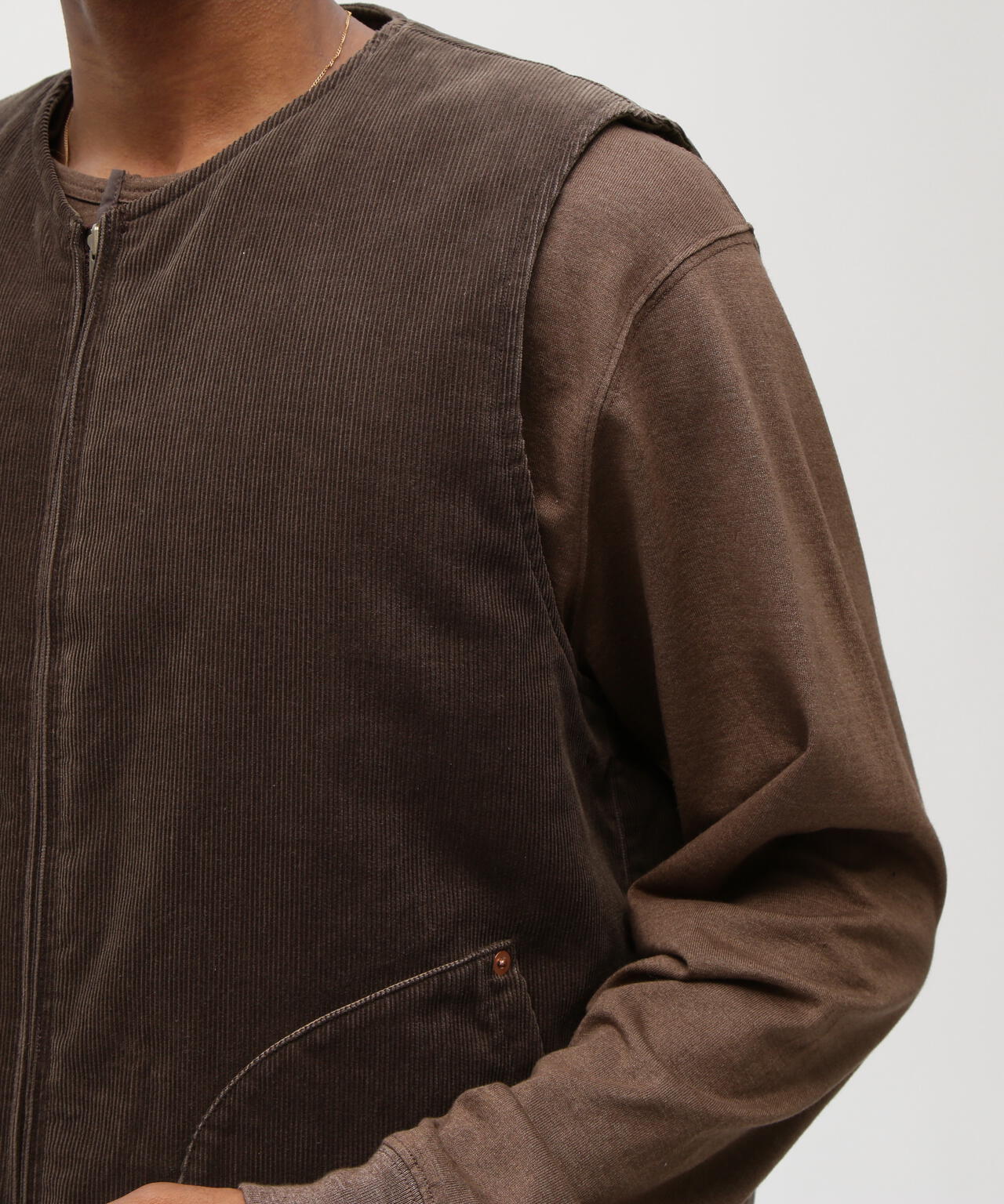 《TFQP by HANDROOM》REVERSIBLE CORDUROY DECK VEST