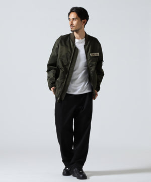 Height 178  Chest 92  Waist 76  hips 95  Shoes 27.0 着用サイズ：XL