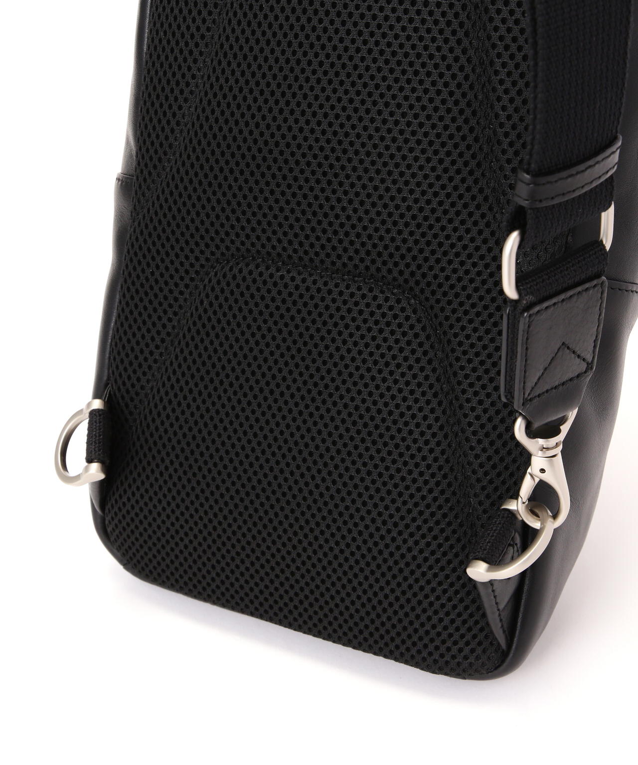 VARSITY LEATHER ONE SHOULDER BAG / AVX5629