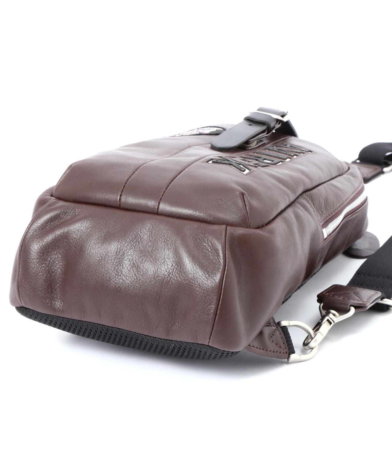 VARSITY LEATHER ONE SHOULDER BAG / AVX5629