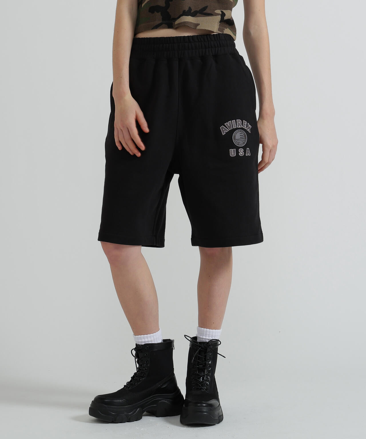 《WOMAN/直営店限定》VARSITY FLAG HARF PANTS
