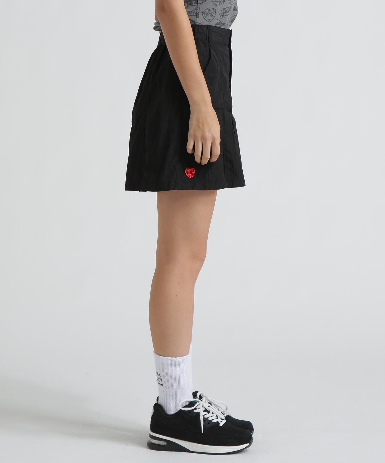 NYLON SKIRT-LIKE PLEATED SKIRT