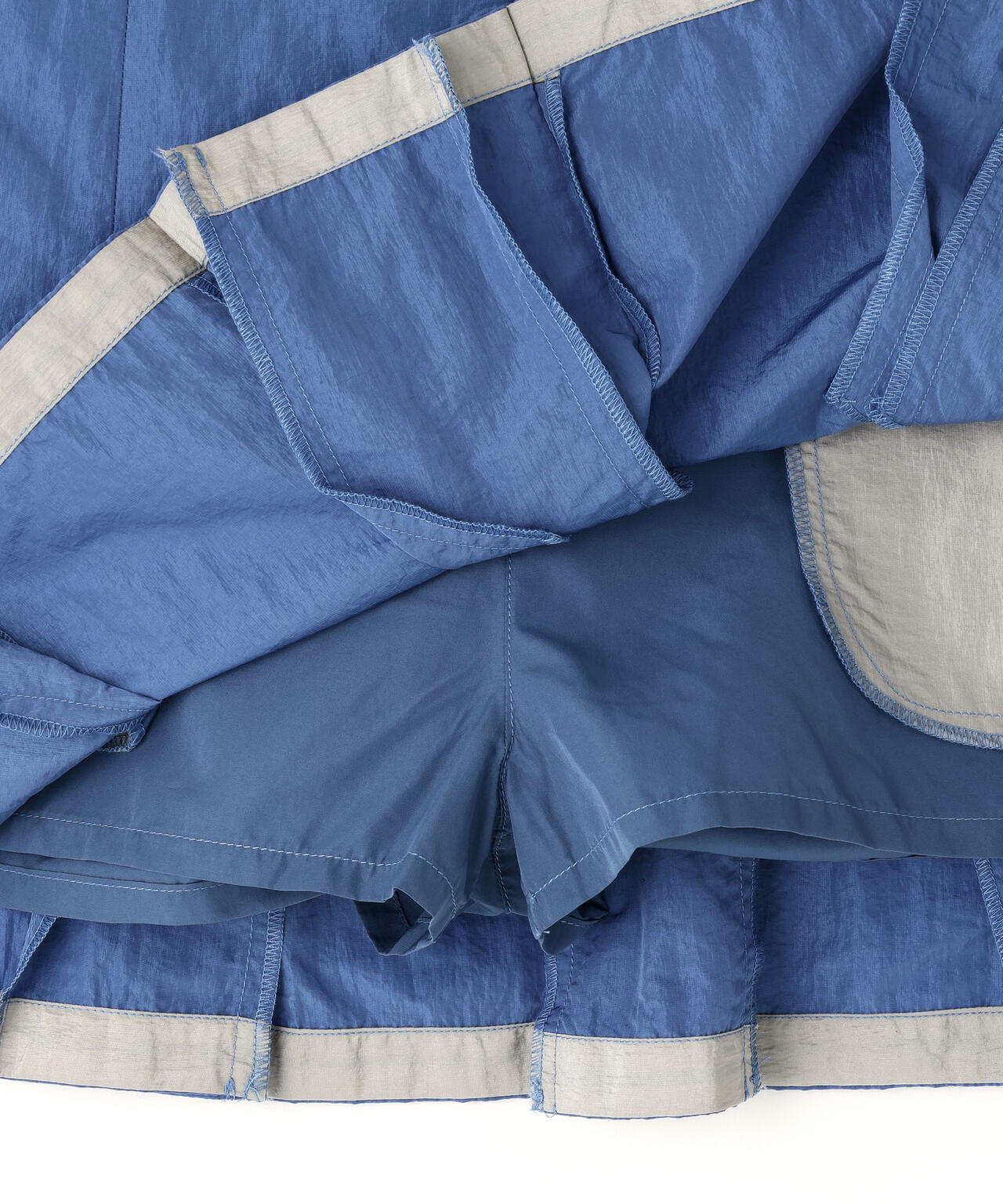 NYLON SKIRT-LIKE PLEATED SKIRT