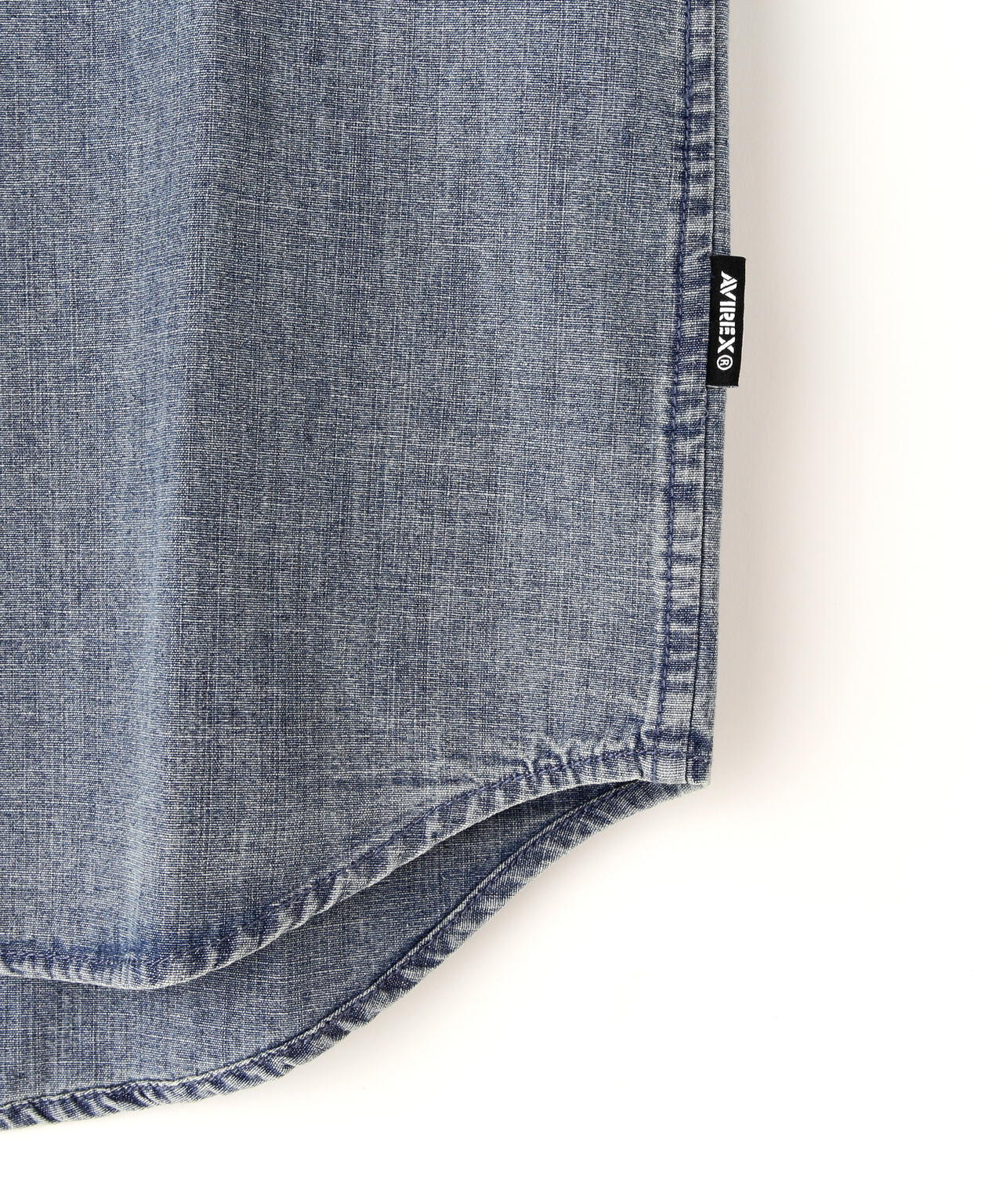 《Disney Collection》CHAMBRAY SHIRT