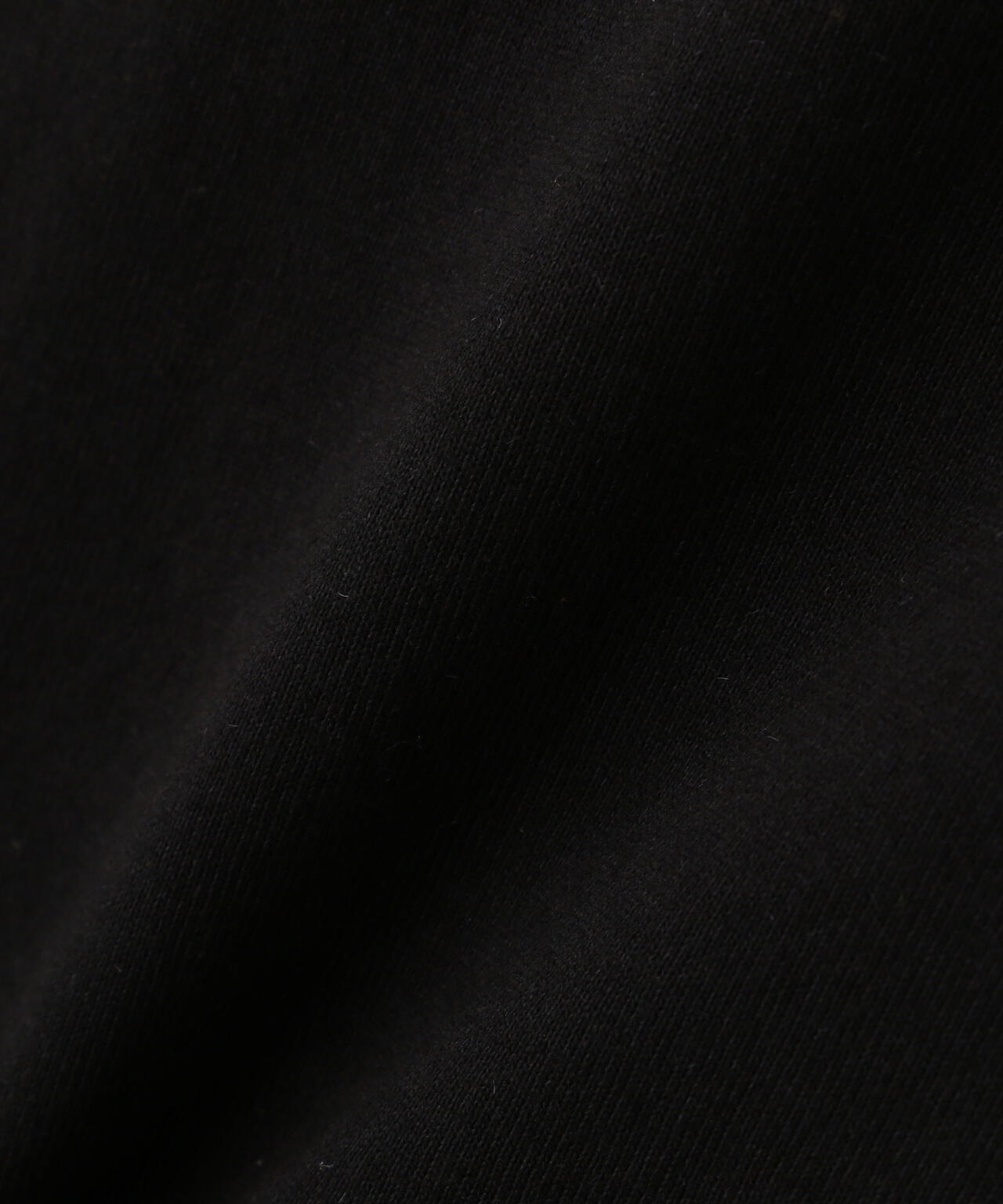 《WOMAN》RANDOM LOGO TOMCAT T-SHIRT