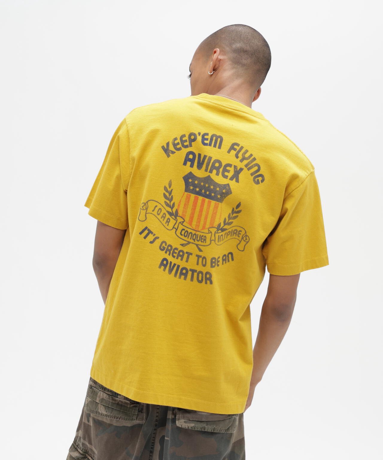 PRINT T-SHIRT ”KEEP EM FLYING”