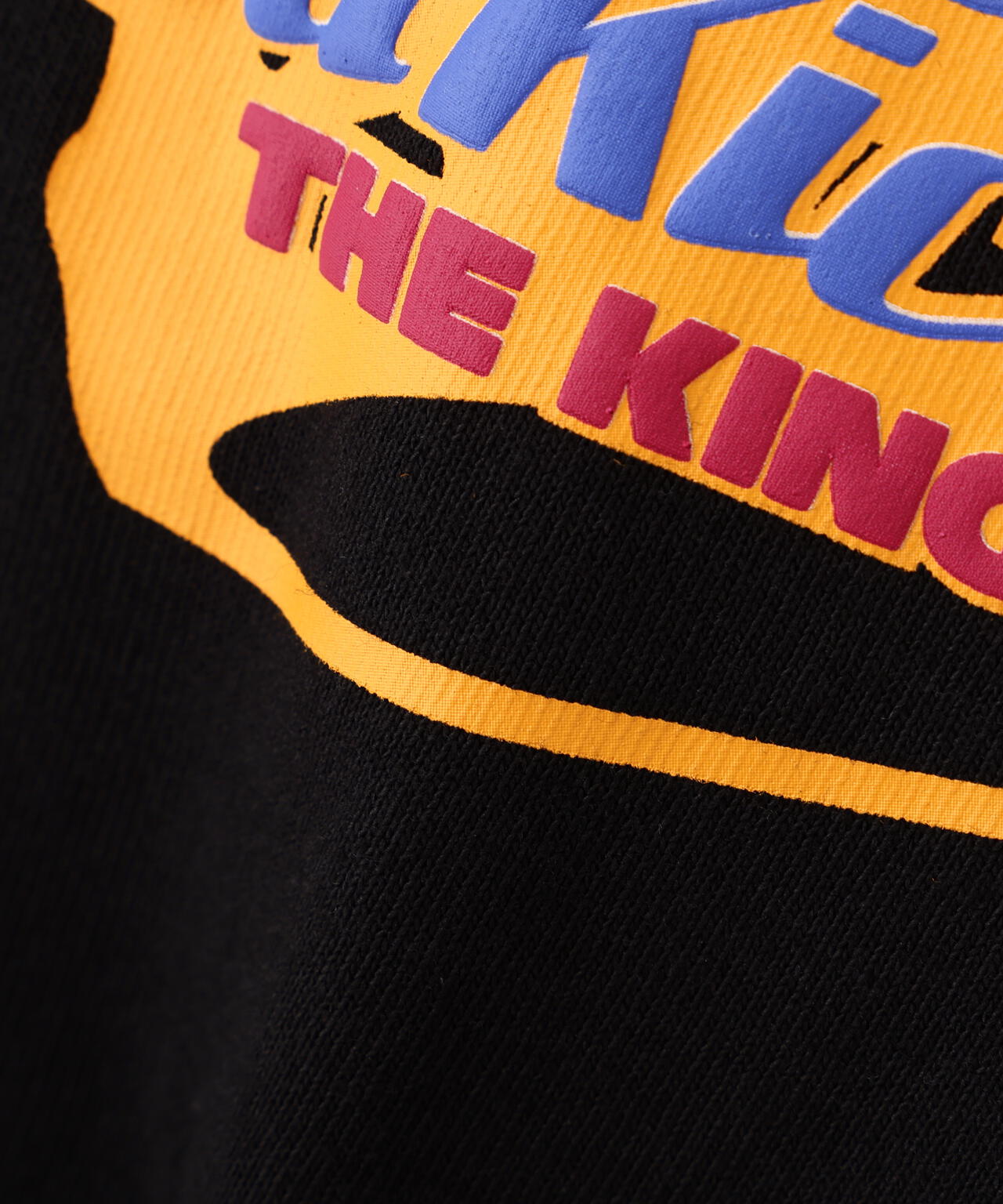 GOLD KICKOFF PUFF PRINT T-SHIRT